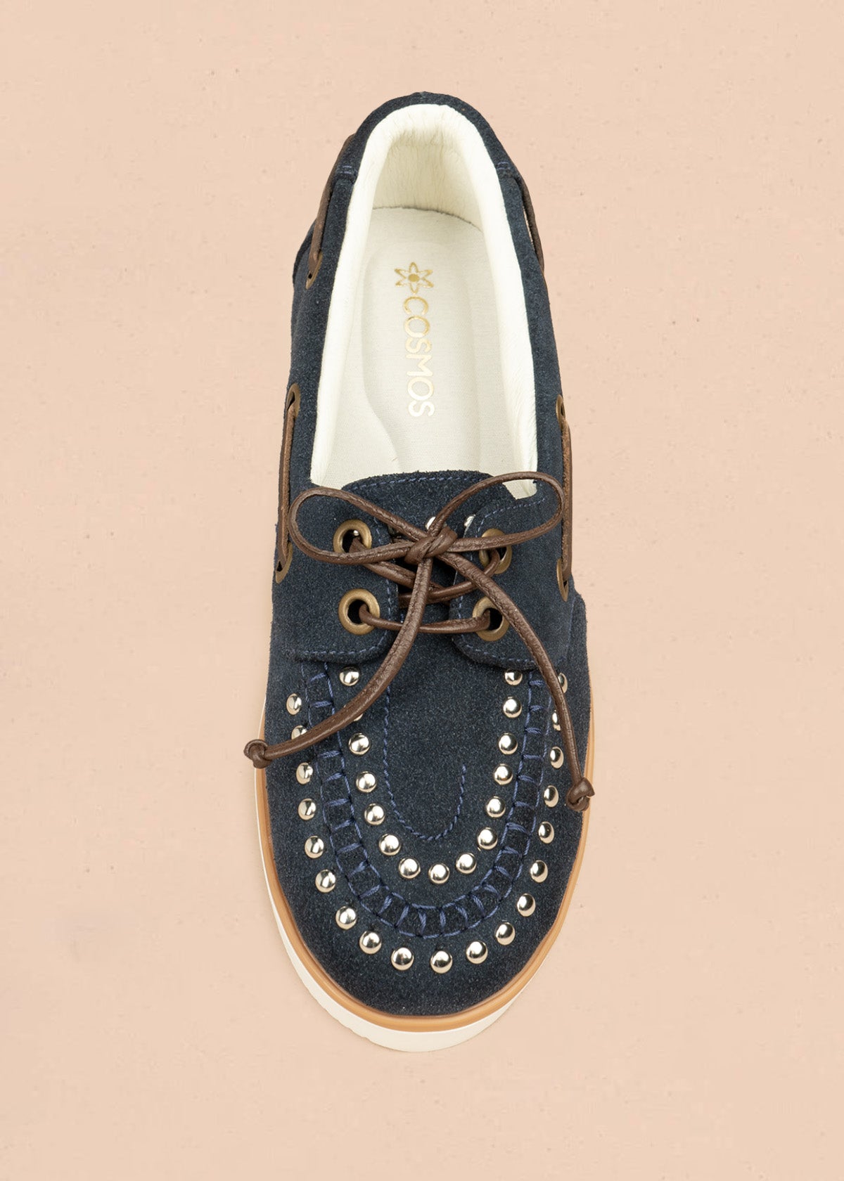 Mocasines de cuero color azul con cordones y taches en capellada 106491