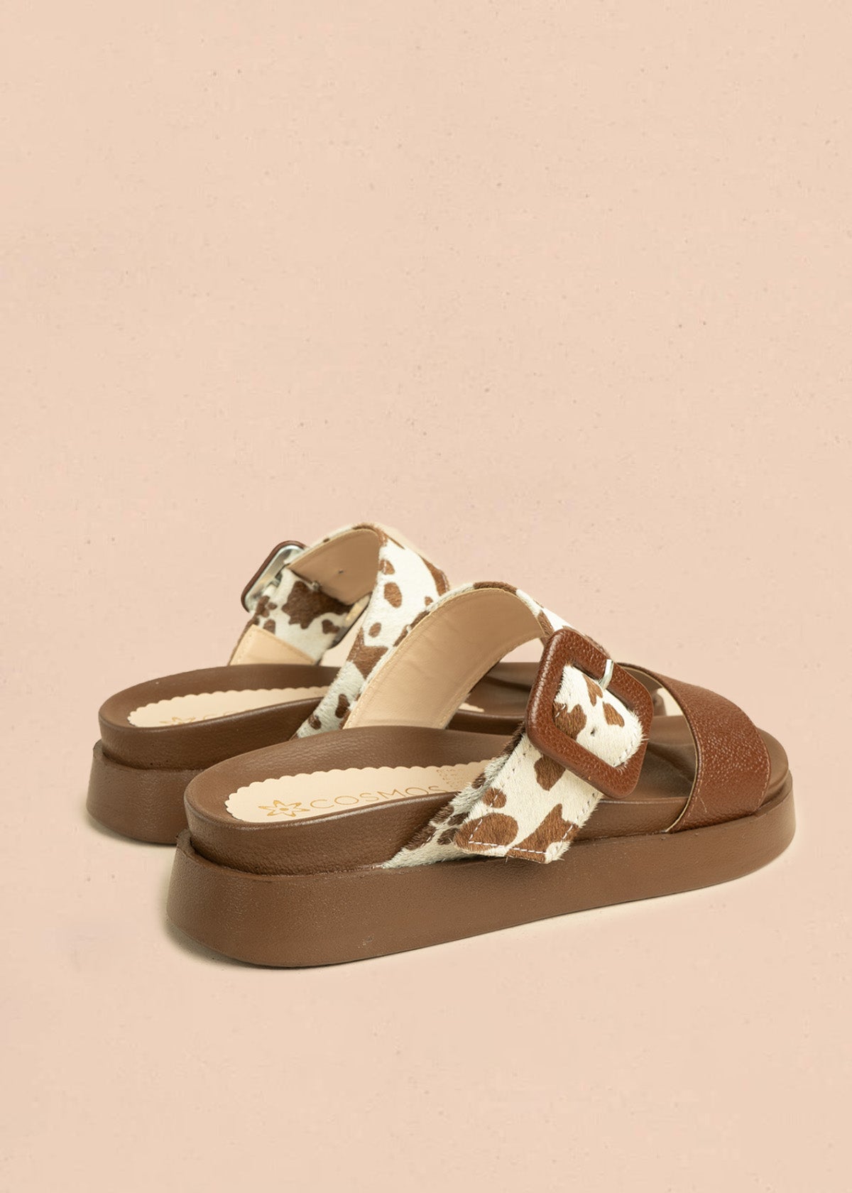 Sandalias en cuero color café con detalles animal print 106516