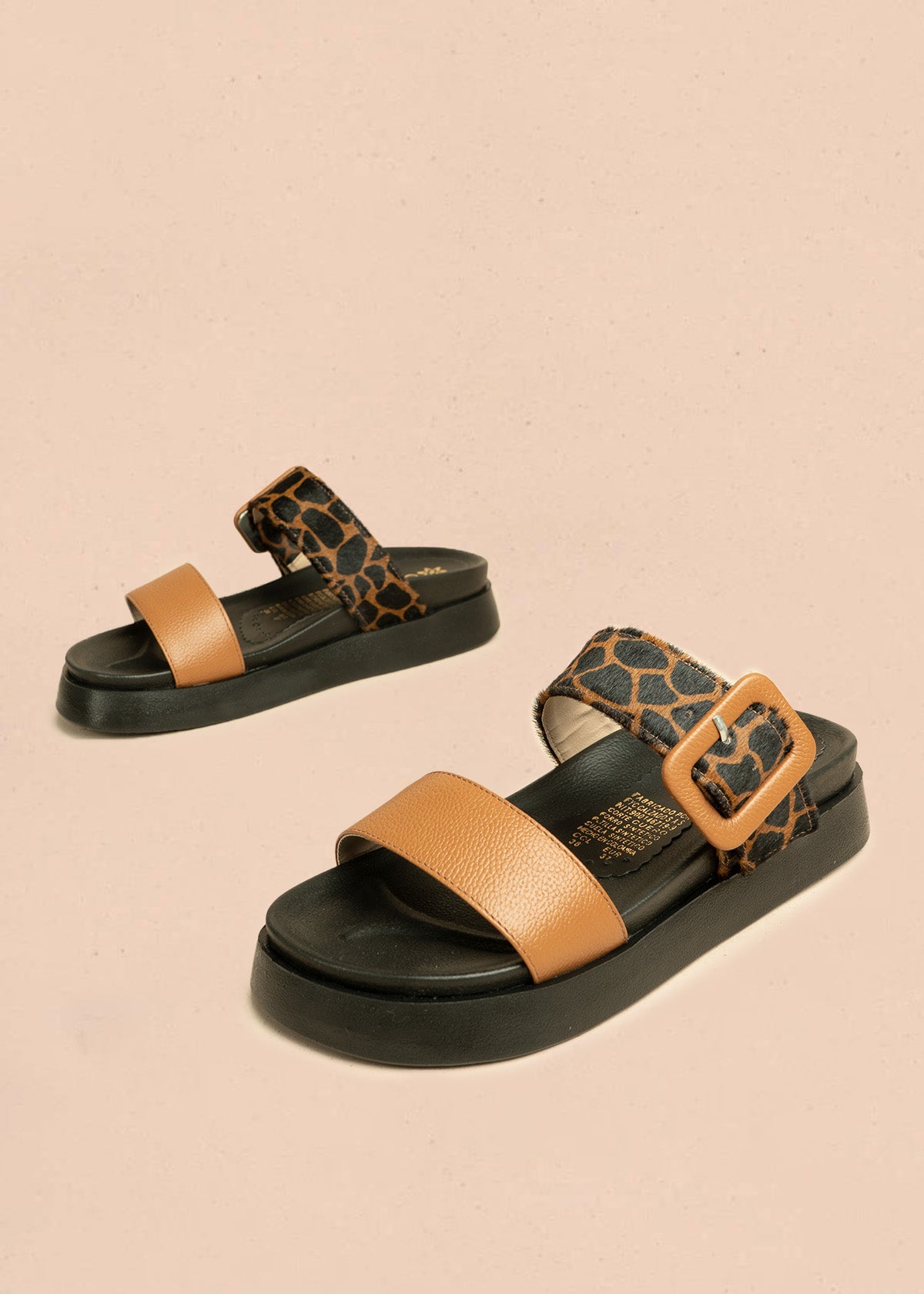 Sandalias en cuero color miel con detalles animal print 106516