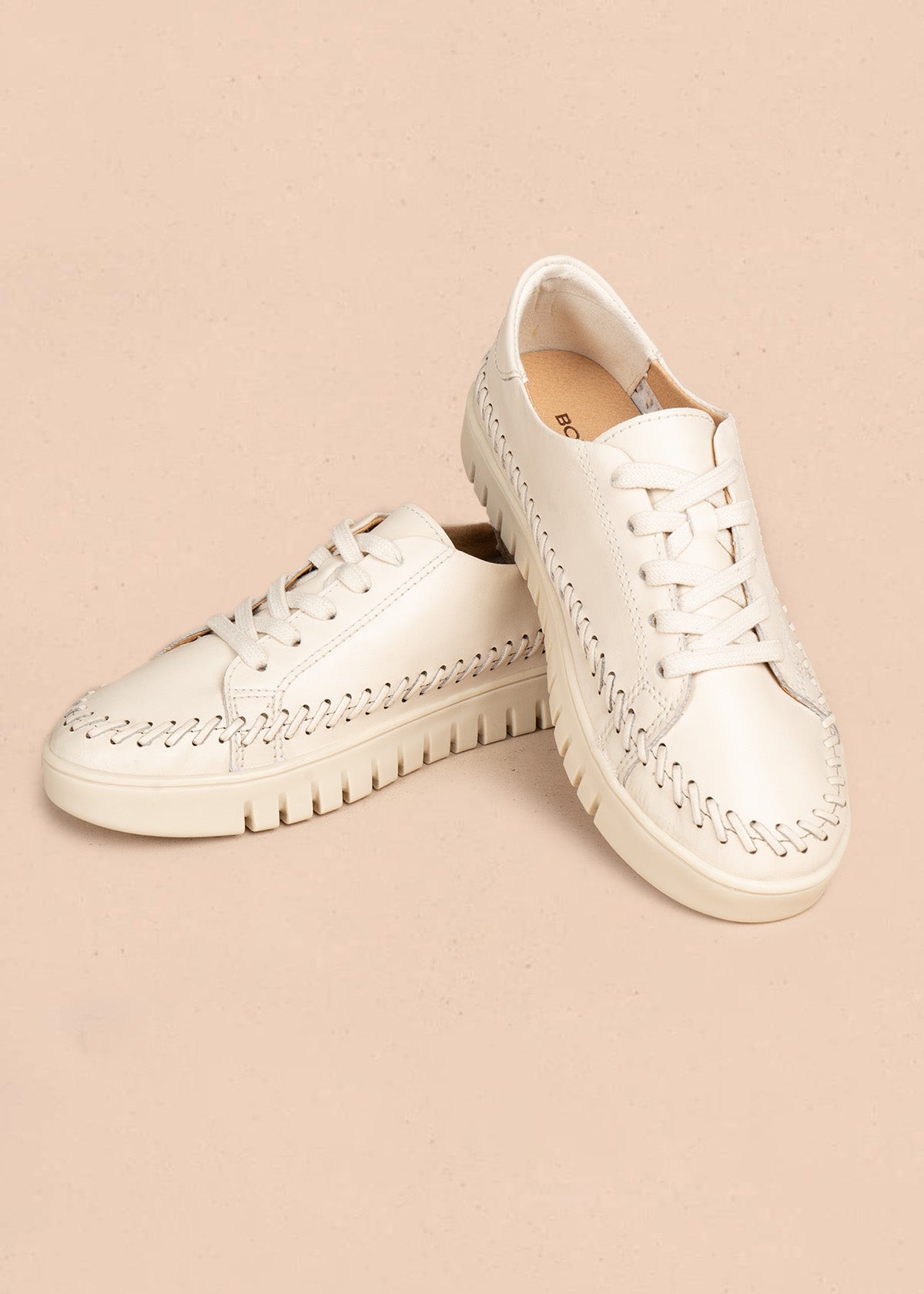 Zapatos con atadura en cuero color talco 106568