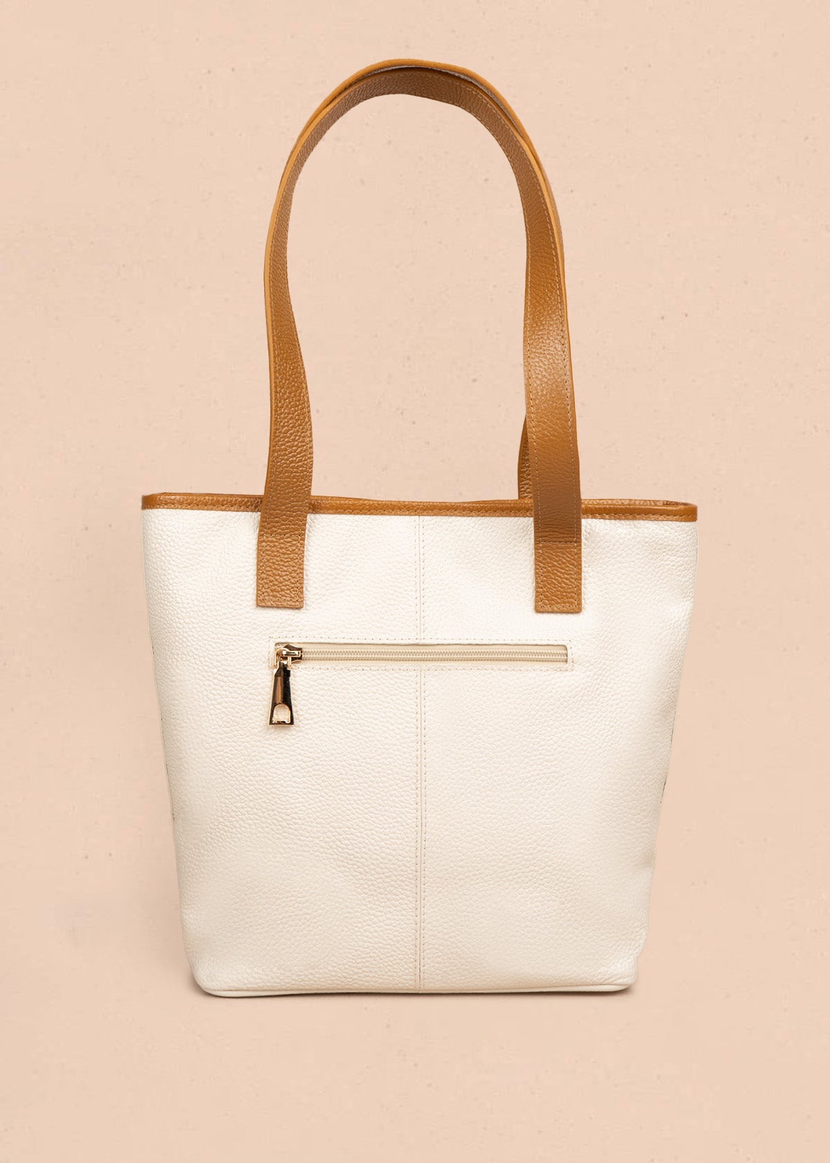 Bolso tipo shopping en cuero color talco con estampado de colibrí y flores 106624