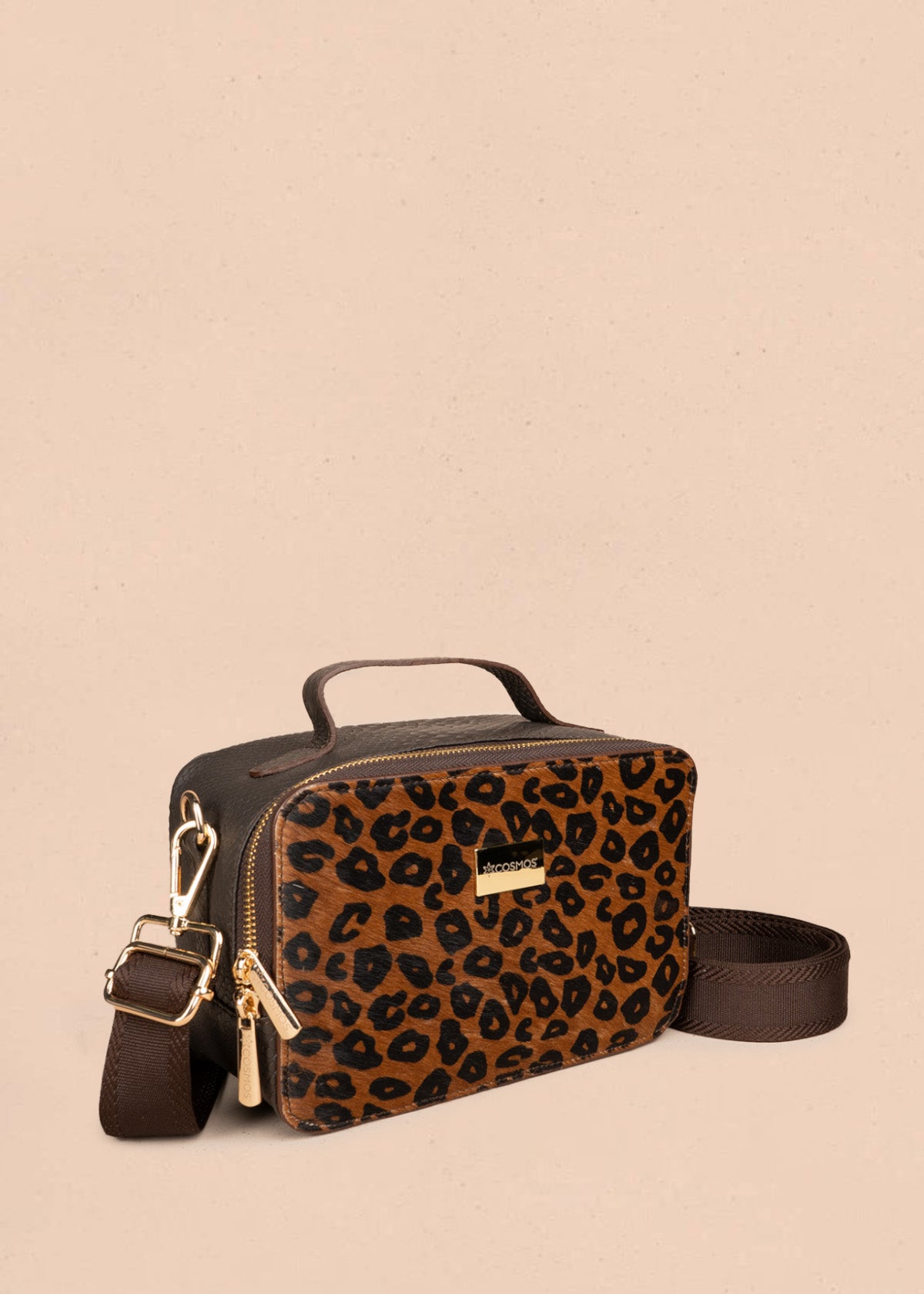 Manos libres en cuero color café con estampado de leopardo 106645