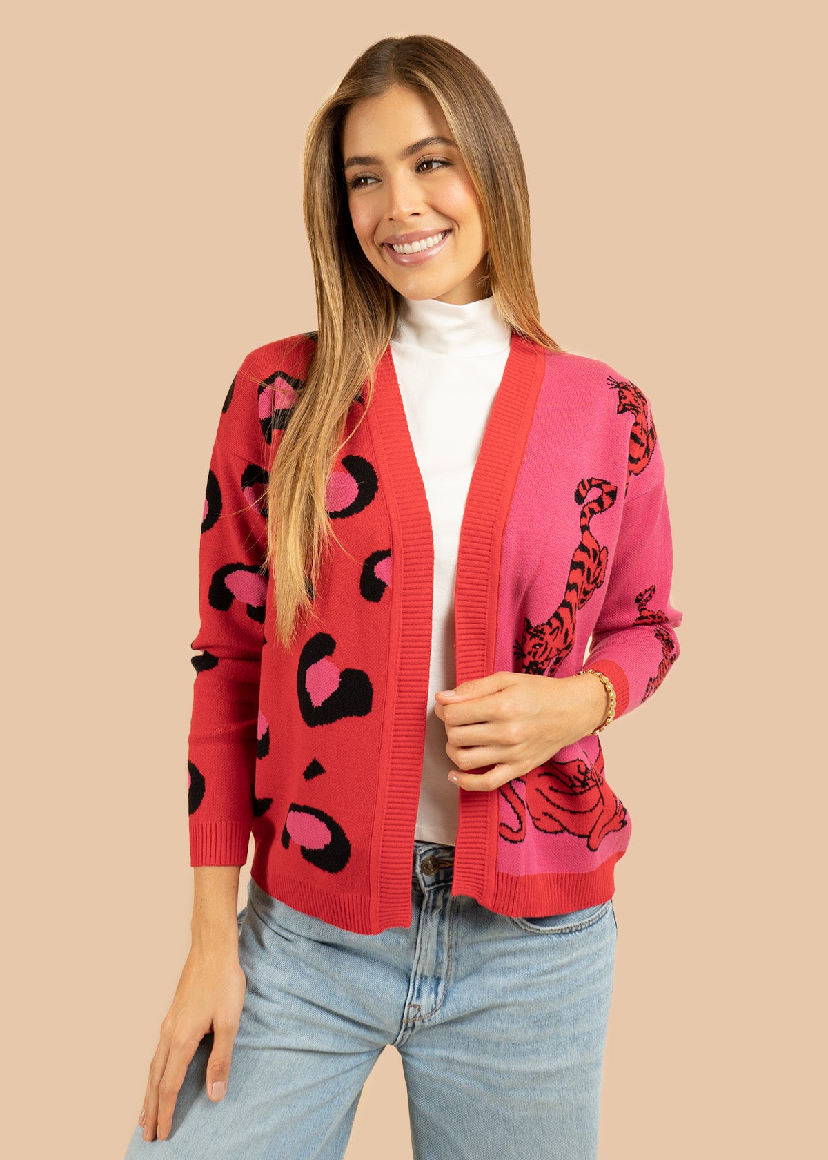 Saco tejido color rojo con diseño de tigre 106684