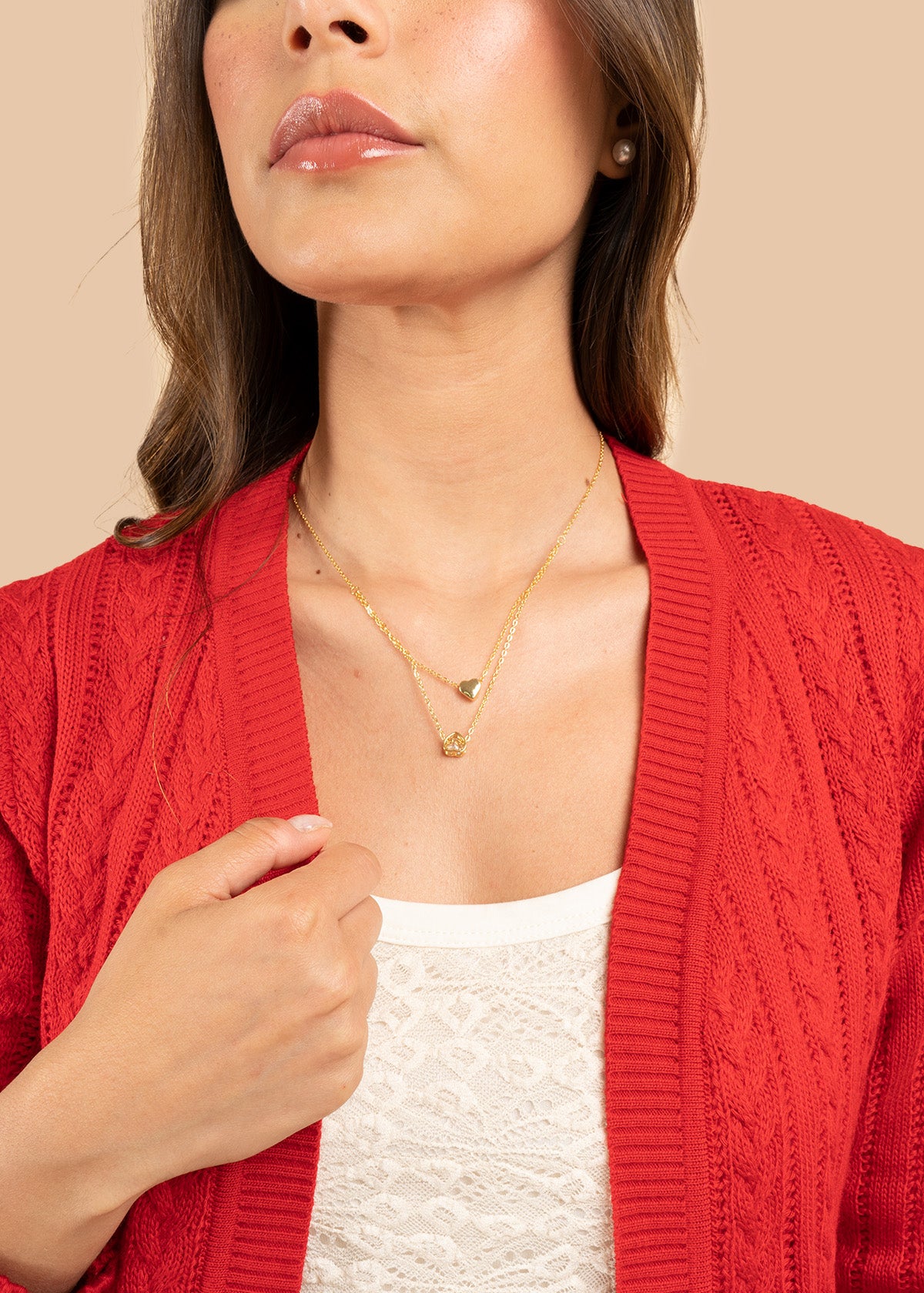Saco tejido color rojo con diseño trenzado 106752