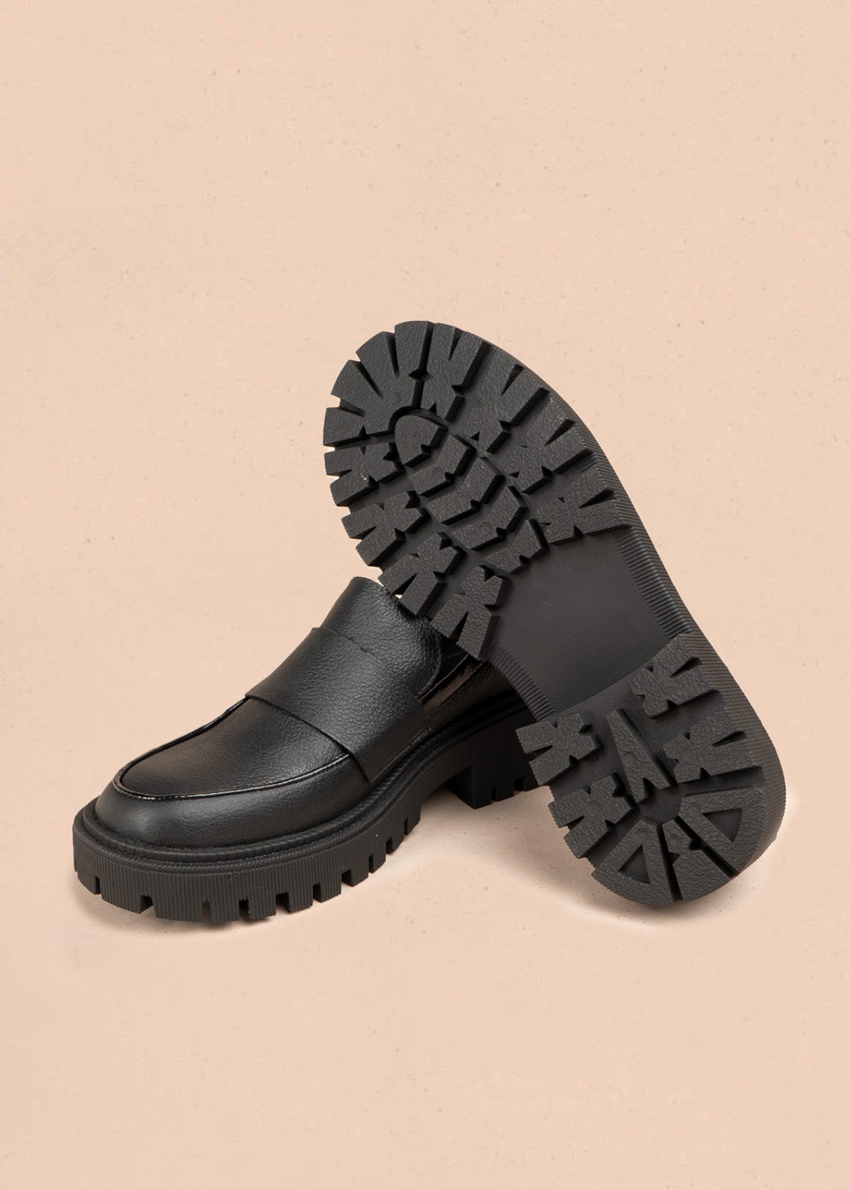 Mocasines de cuero negro 106772