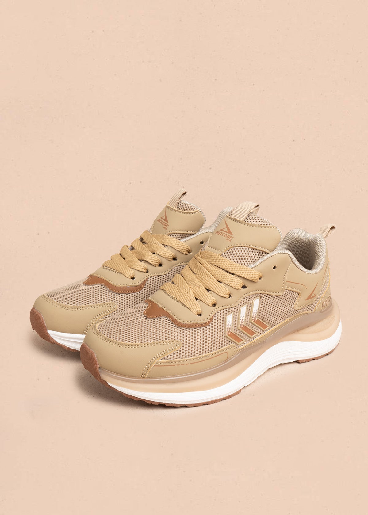 Tenis deportivos camel con suela cámara de aire 106773