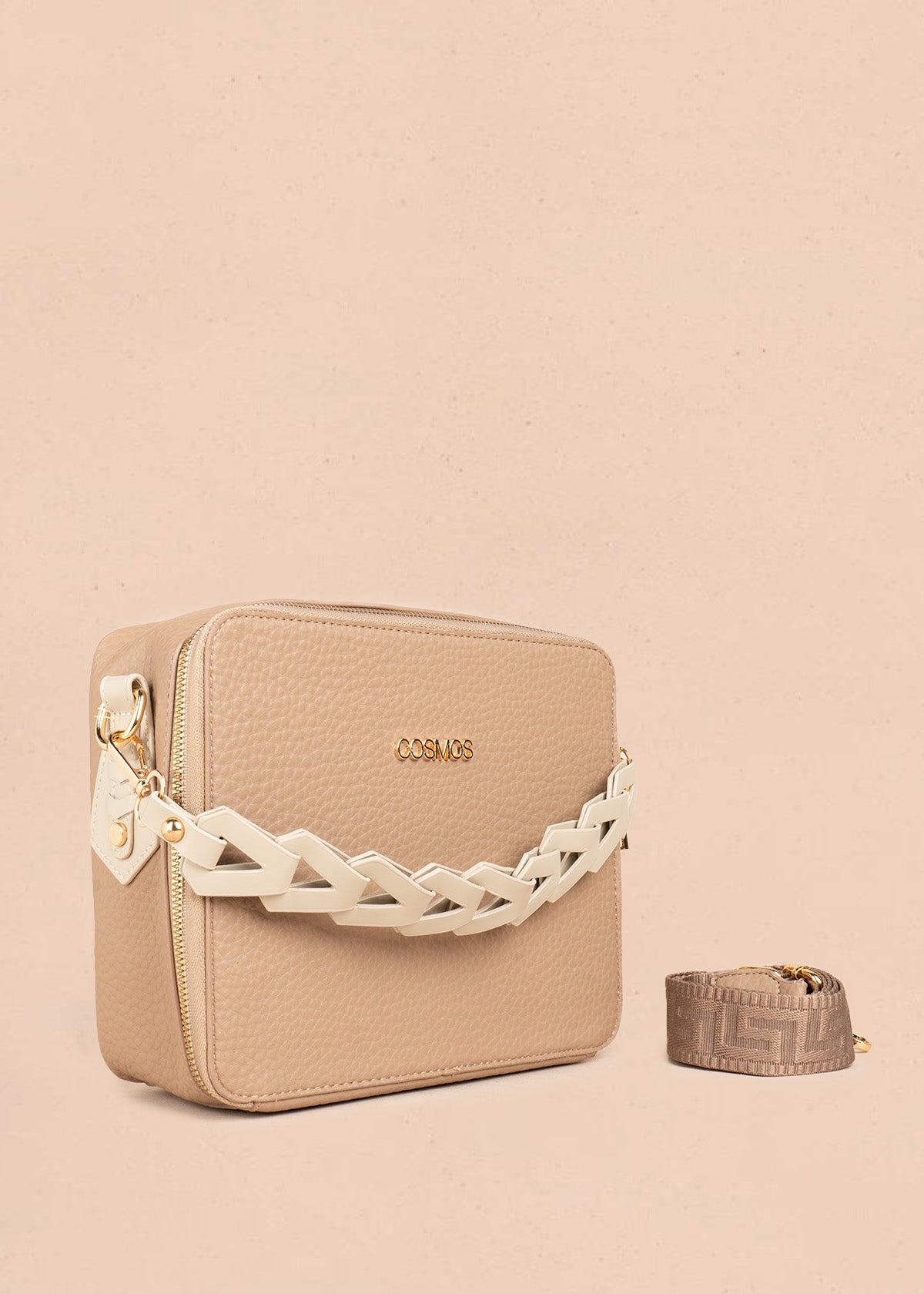 Bolso manos libres color taupe texturizado 106787