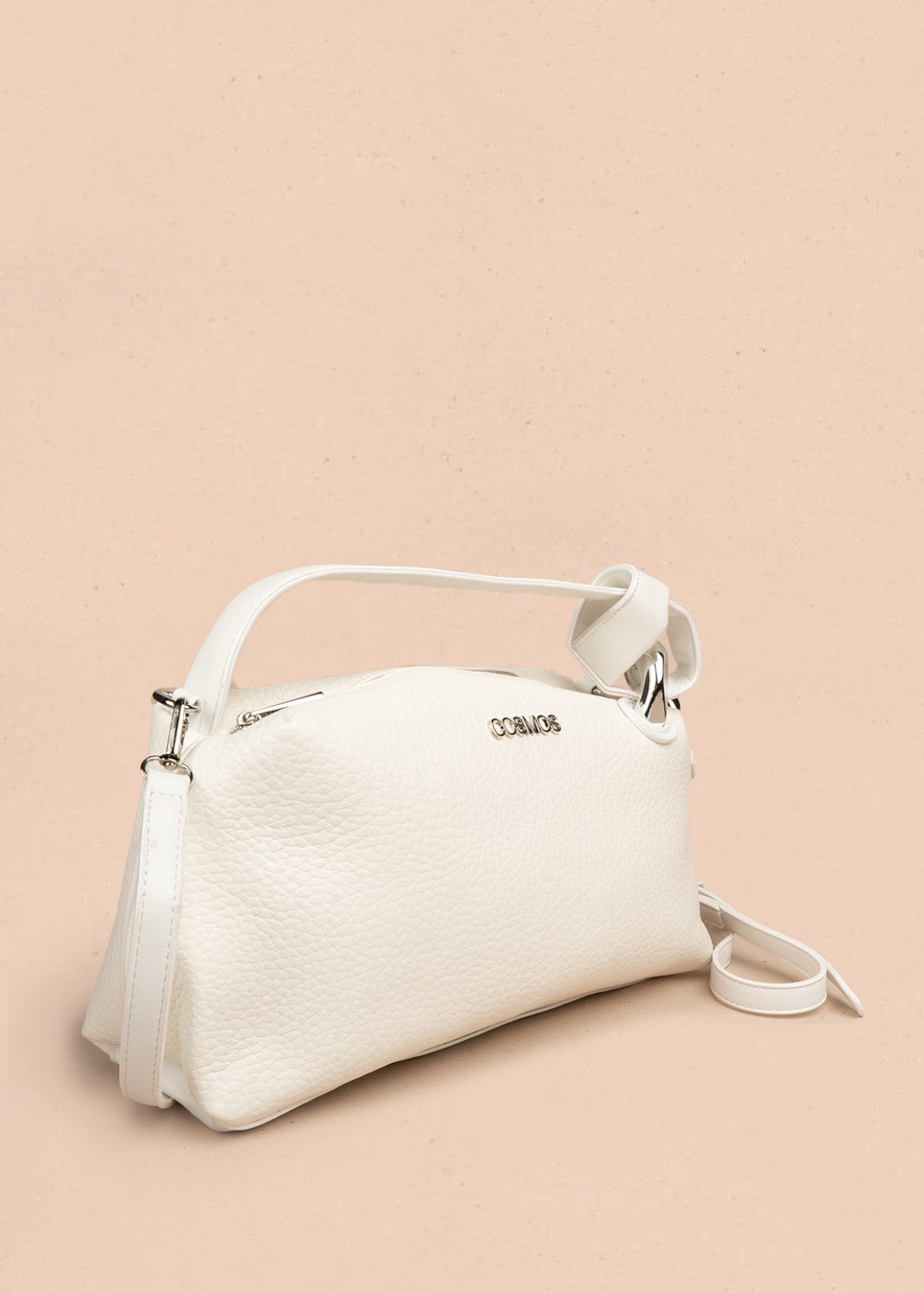 Bolso manos libres color blanco con texturizado 106788