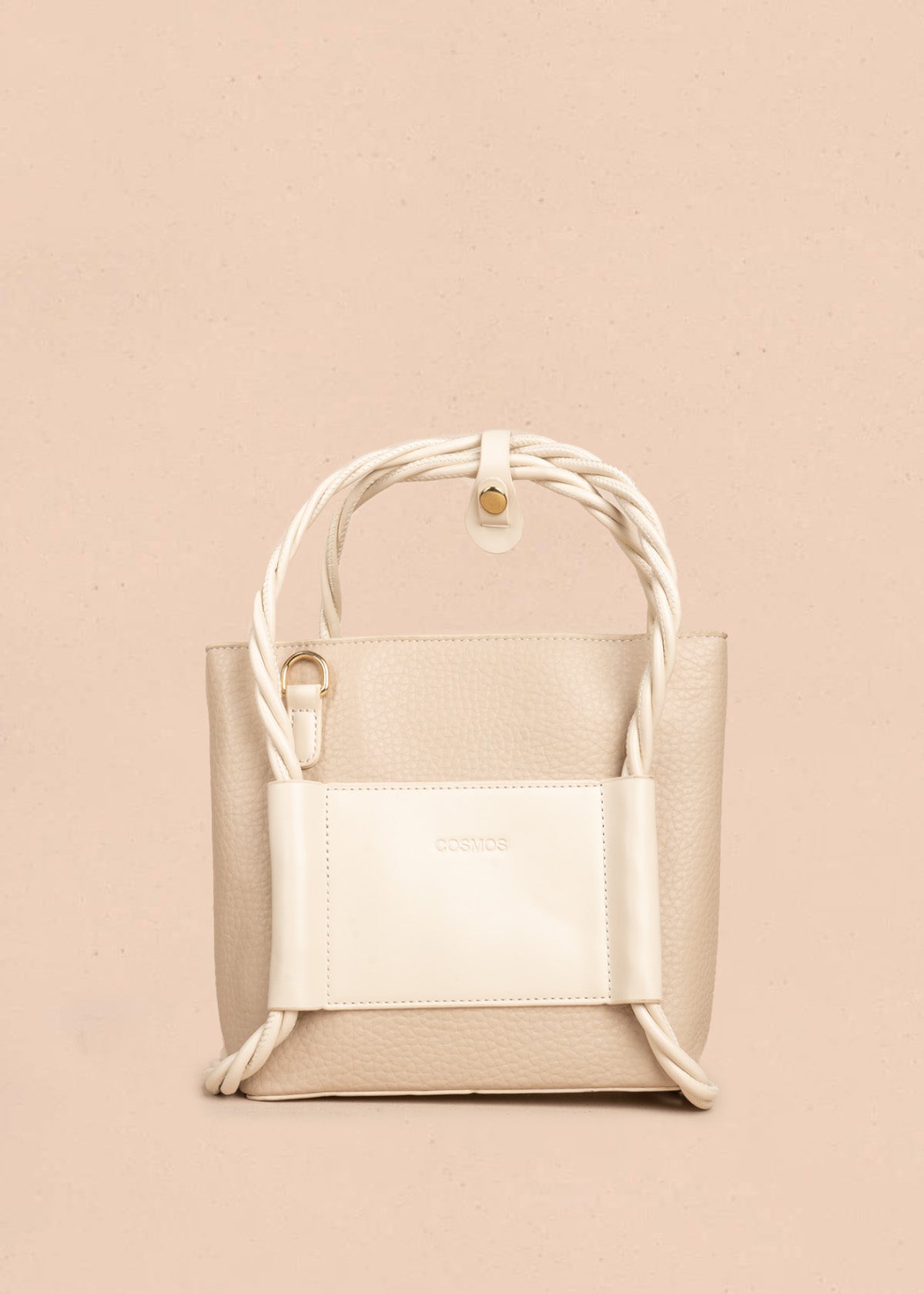 Bolso manos libres color taupe con asas trenzadas 106789