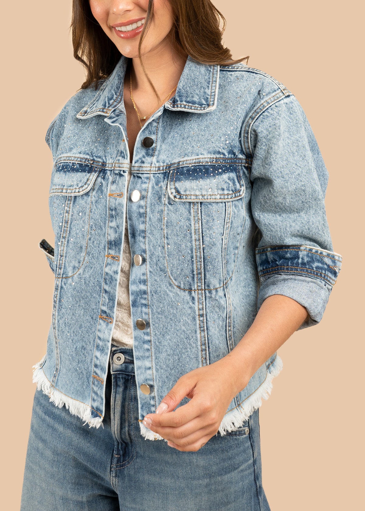 Chaqueta denim color azul con brillos y flecos 106802