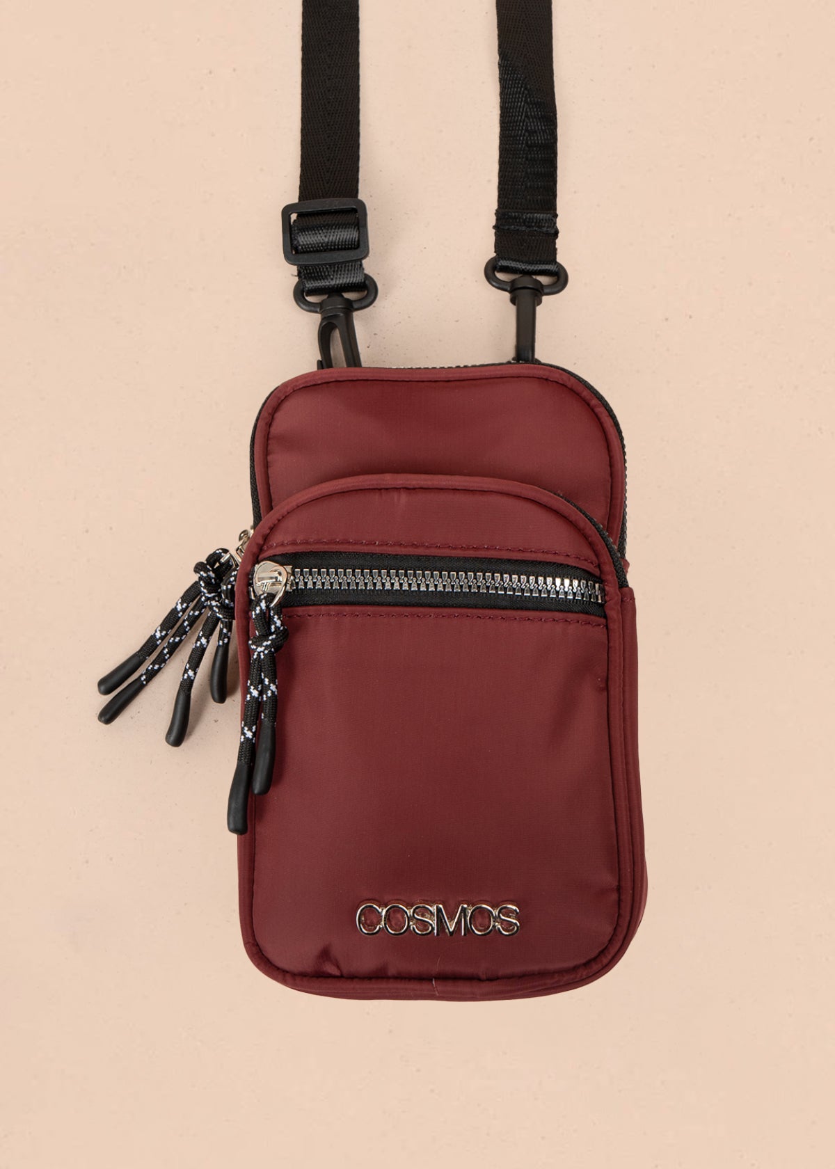 Porta celular color vinotinto con bolsillo frontal 106968