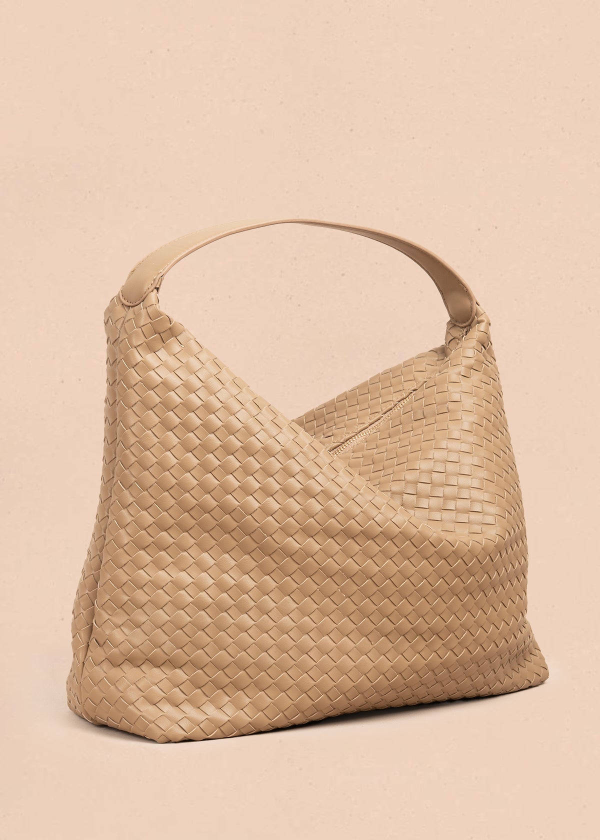 Bolso tipo shopping color moca 106974