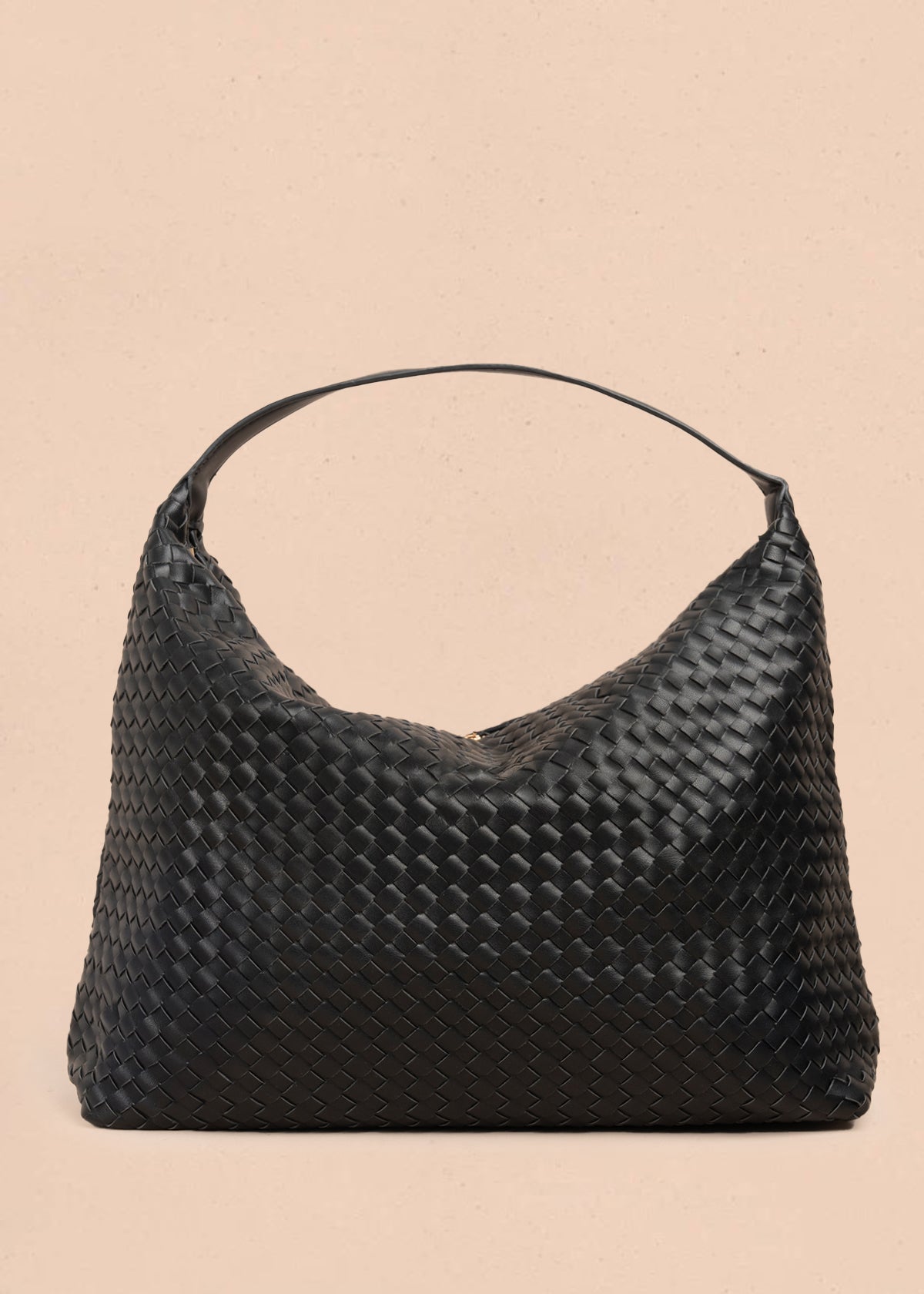 Bolso tipo shopping color negro 106974