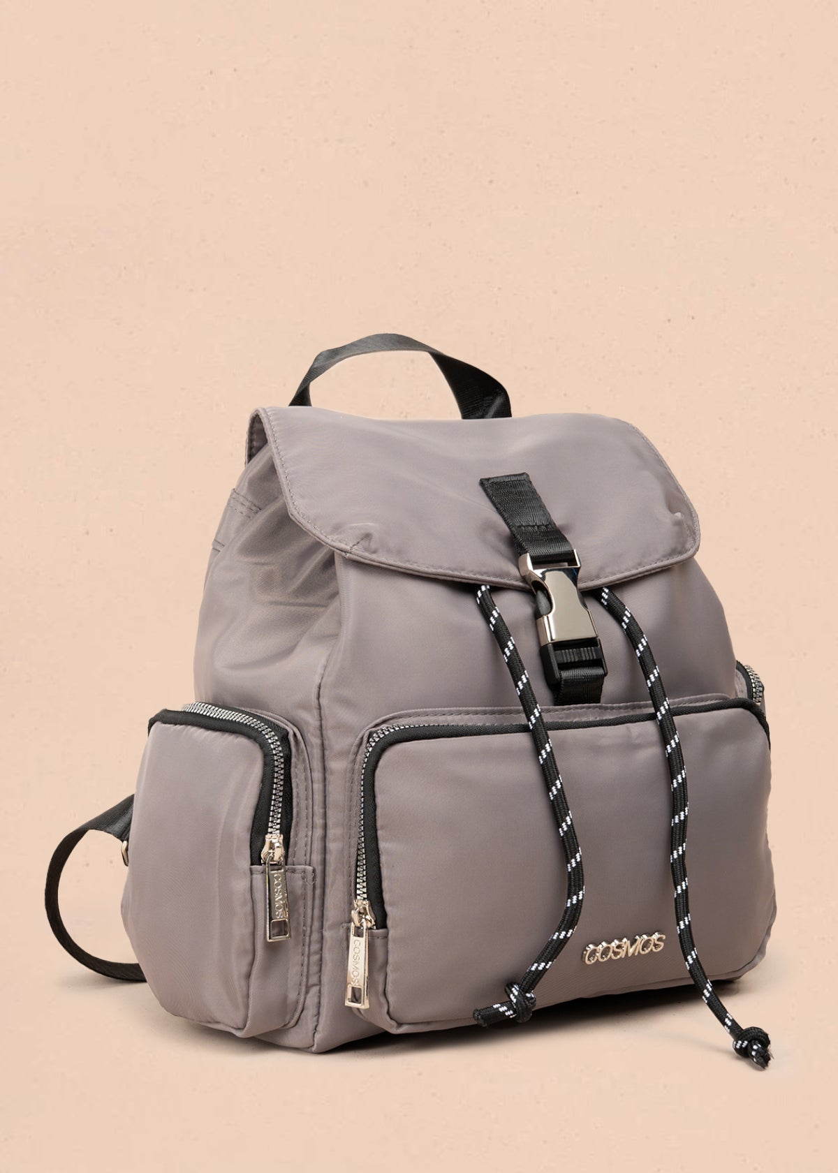 Morral color gris con bolsillo frontal y laterales 106977