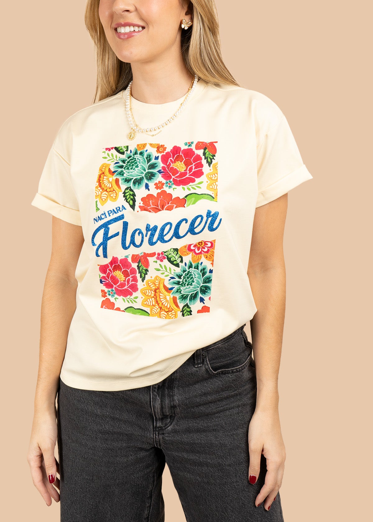 Camiseta algodón con estampado floral nací para florecer color amarillo 107057