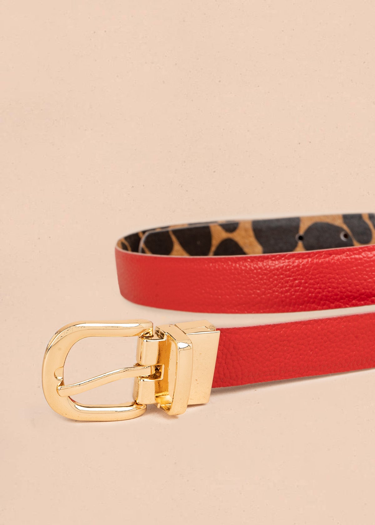 Cinturón de cuero doble faz animal print color rojo 107061
