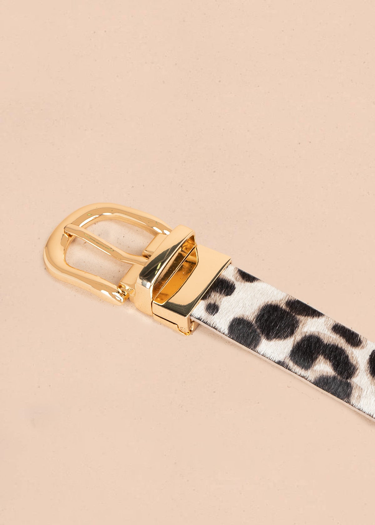 Cinturón de cuero doble faz animal print color beige 107063