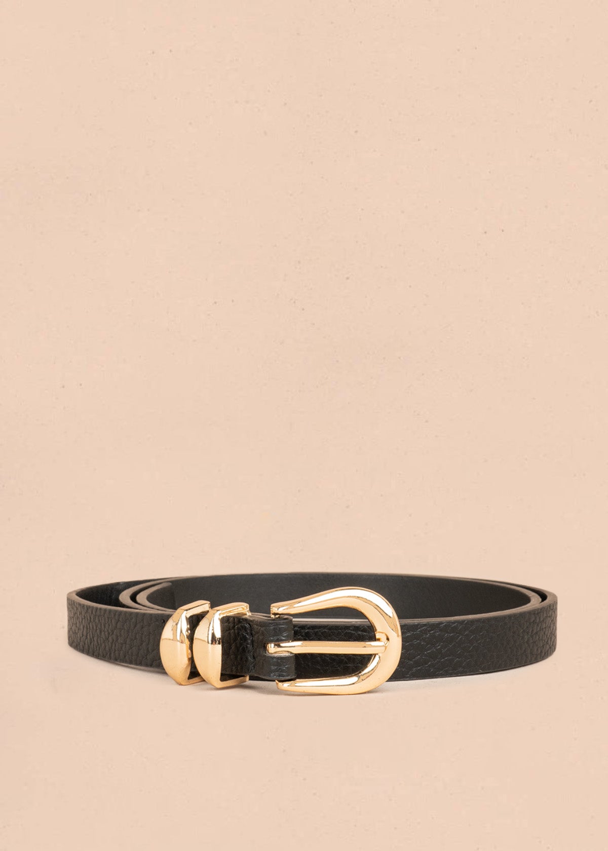 Cinturón clásico con doble pasador color negro 107287