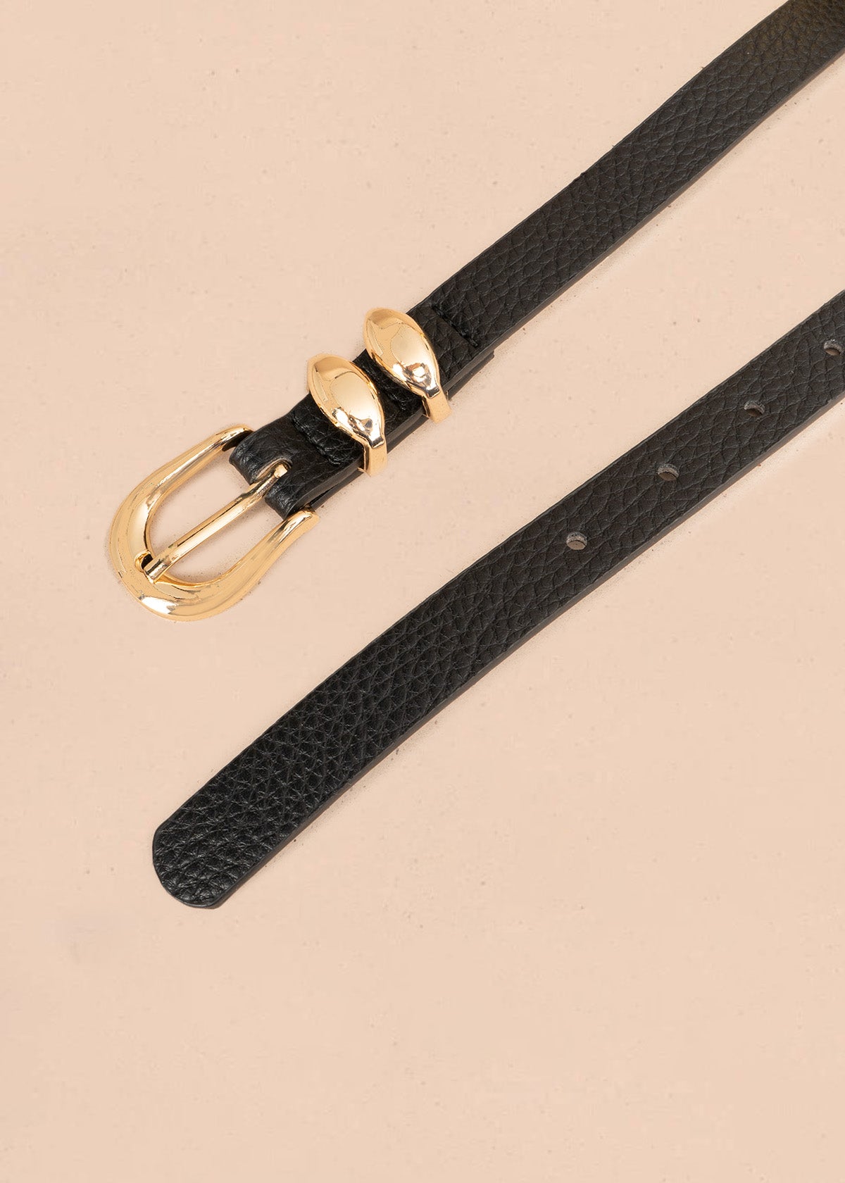 Cinturón clásico con doble pasador color negro 107287