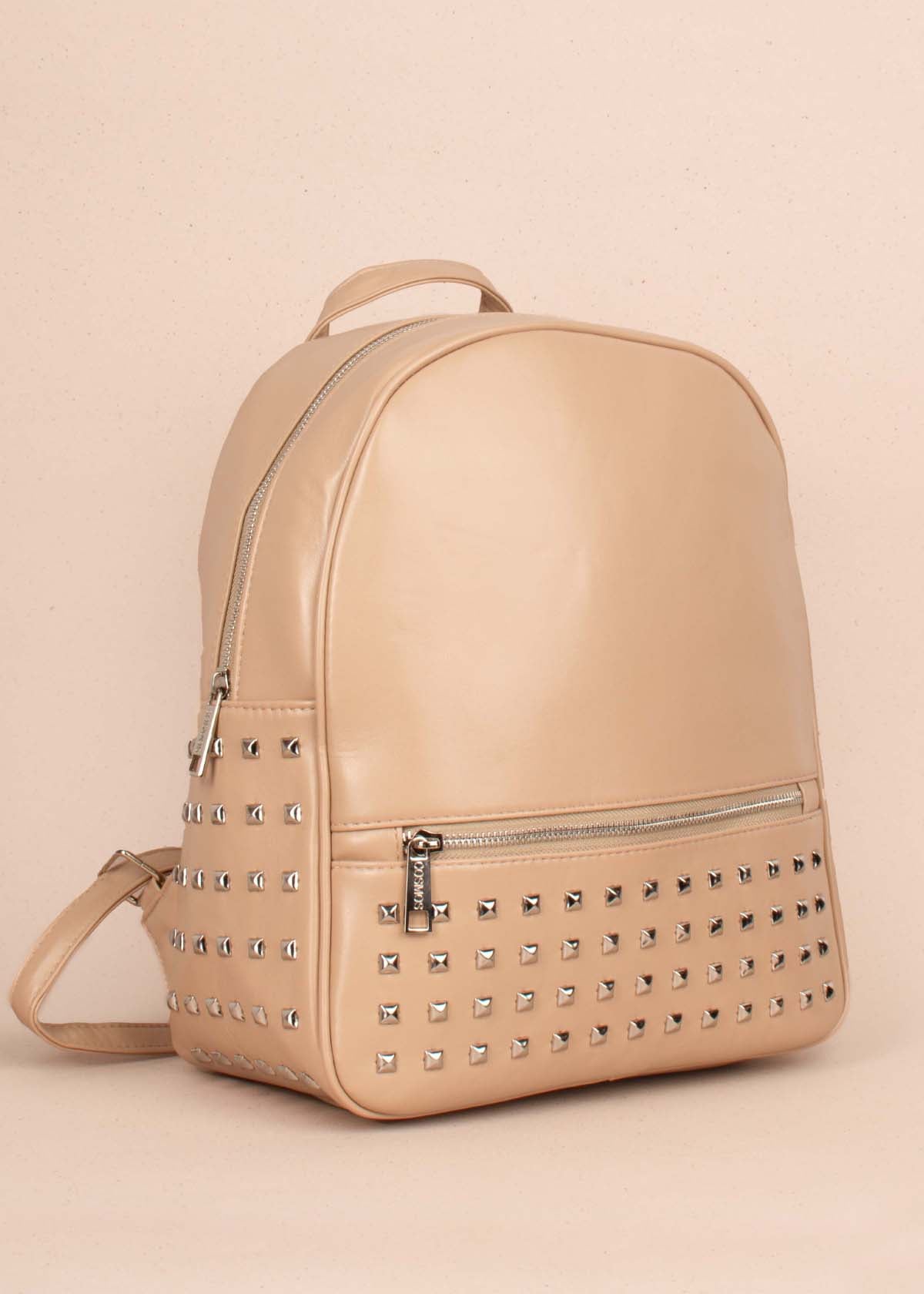 Morral color beige con cierre frontal y taches 104391