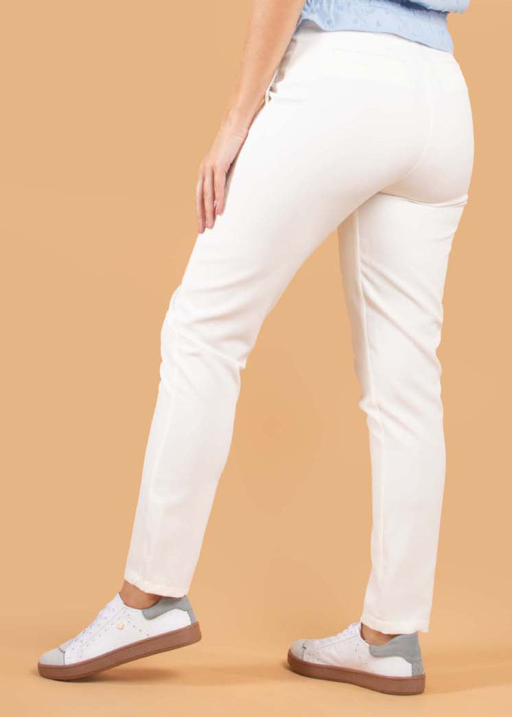 Pantalón clásico color blanco 104434