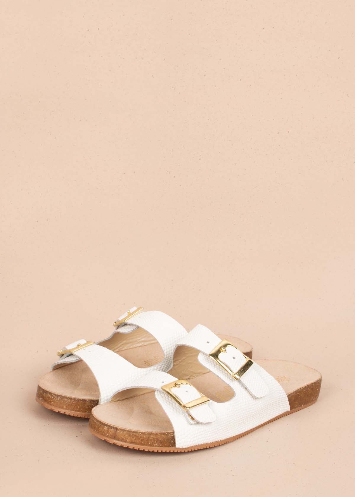 Sandalias en cuero color blanco con correas ajustables 104442