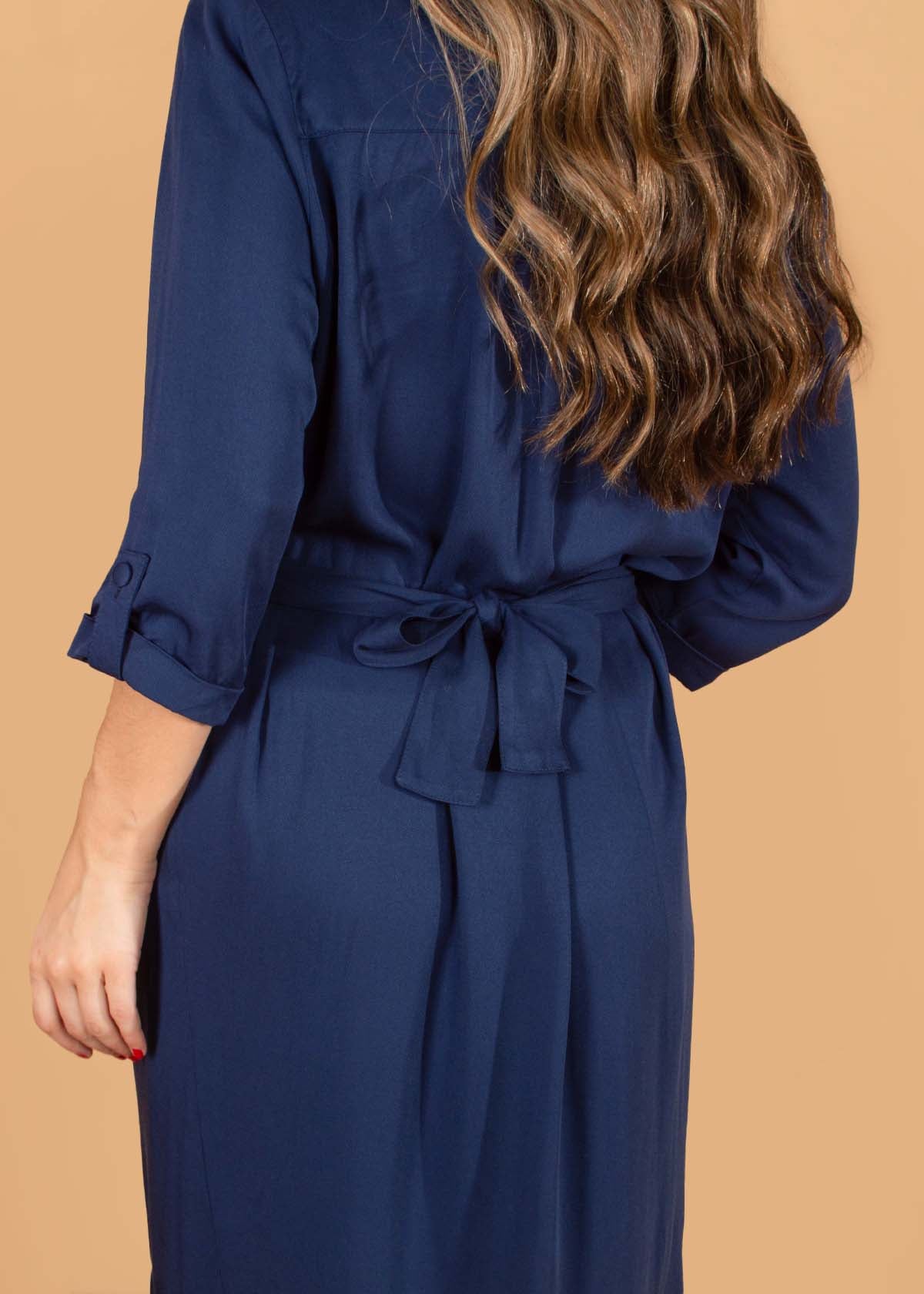 Vestido largo color azul oscuro con flores 104586
