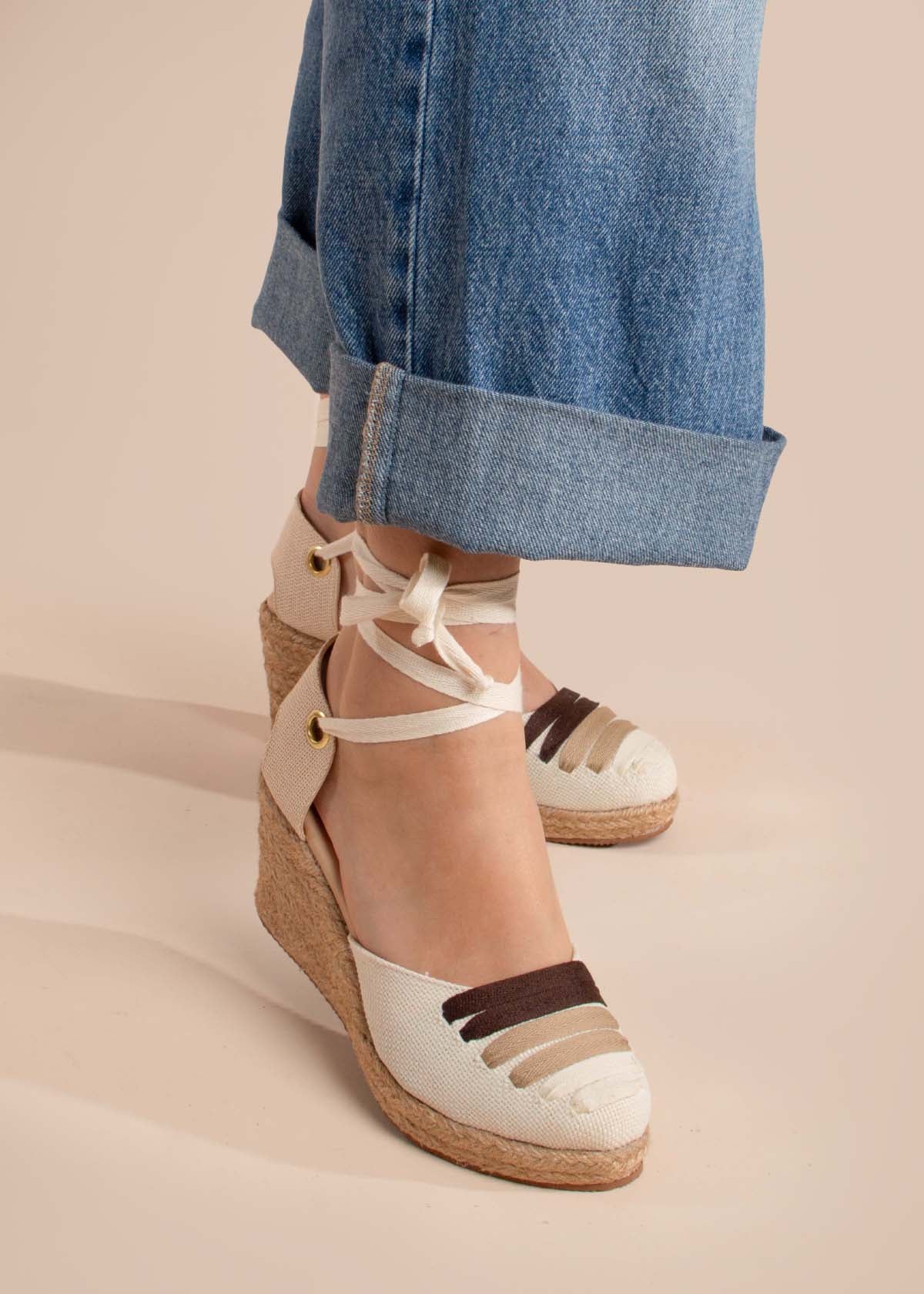 Sandalias color beige con plataforma en yute 104837