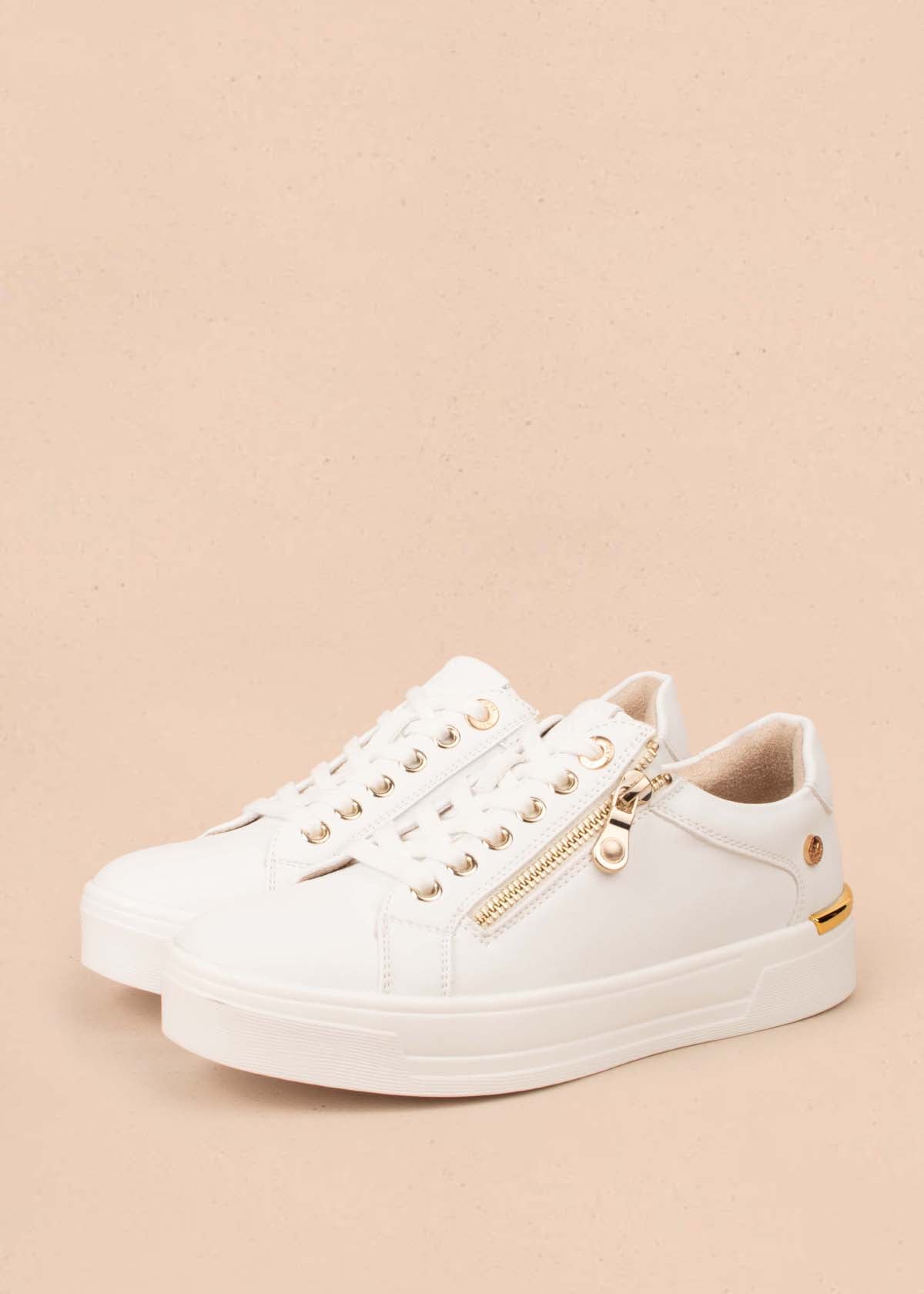 Tenis casuales color blanco con cierre lateral 104852