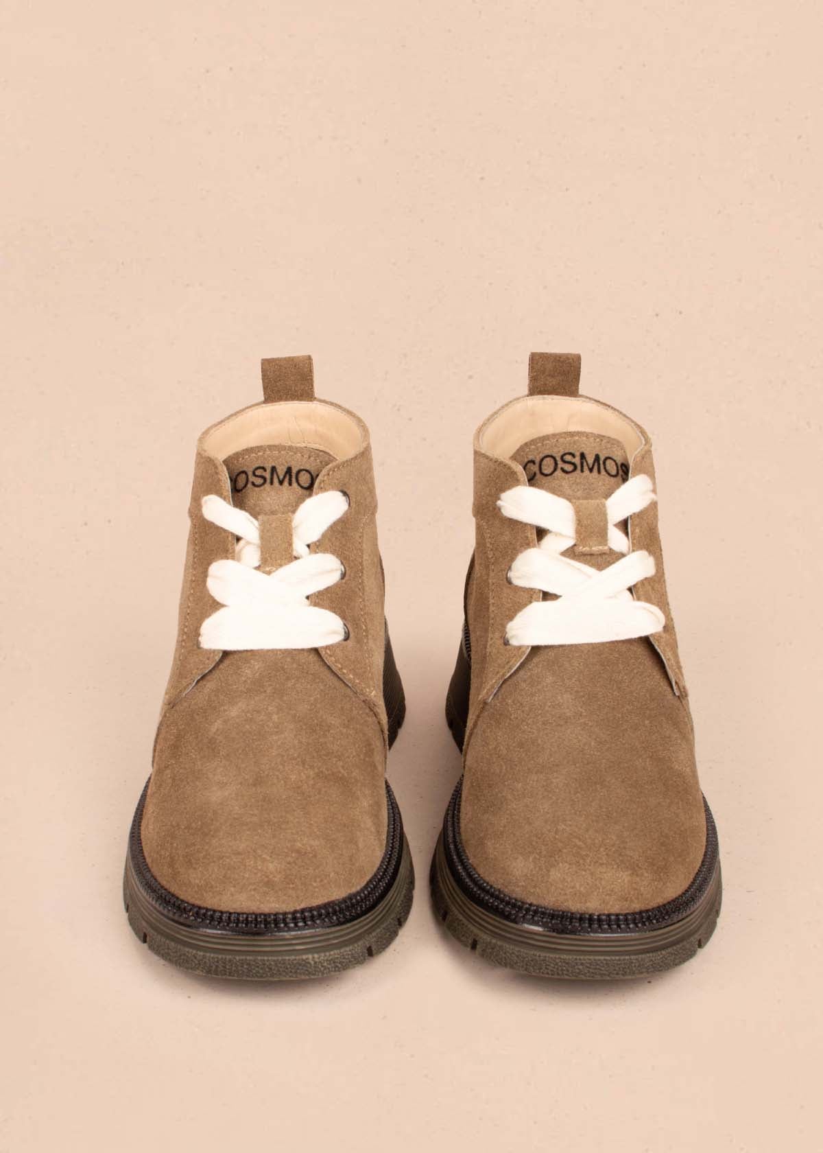 Botines en cuero color arena 105004