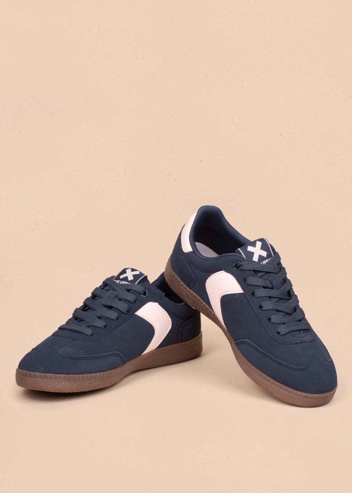 Tenis casuales en cuero color azul 105028