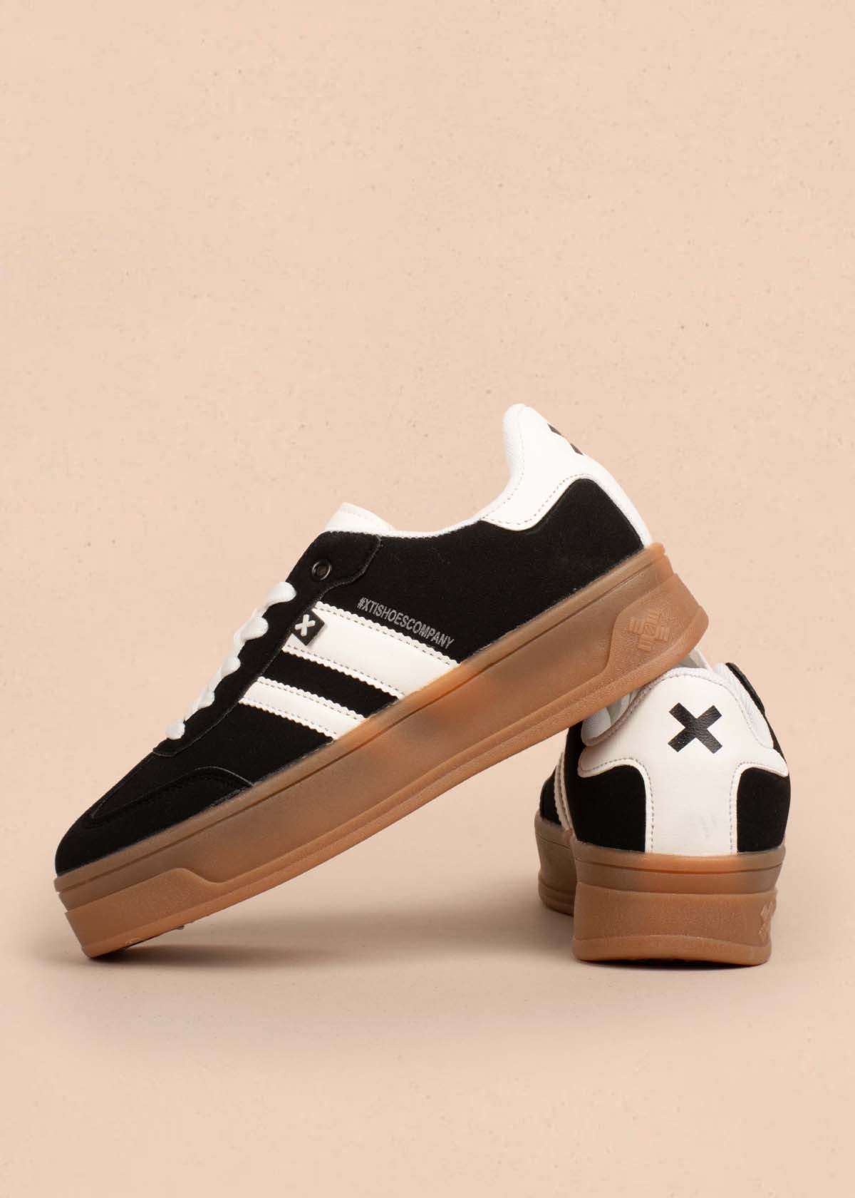 Tenis casuales color negro 105035