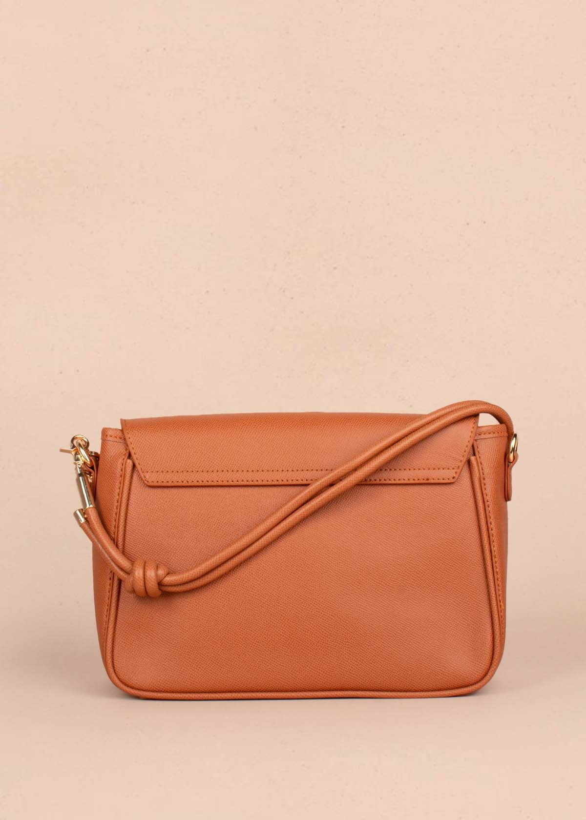 Bolso tipo bandolera color miel 105260