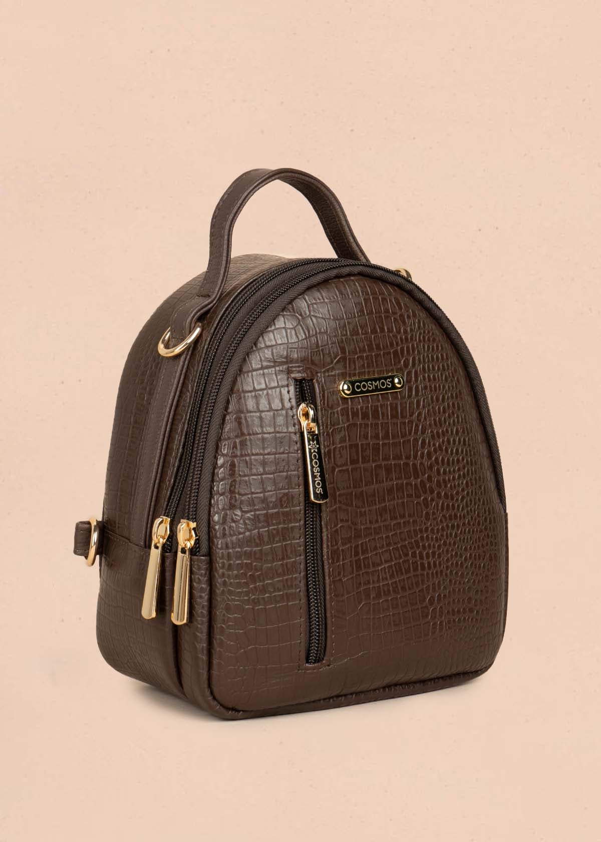 Morral en cuero color café con cierre frontal 105310