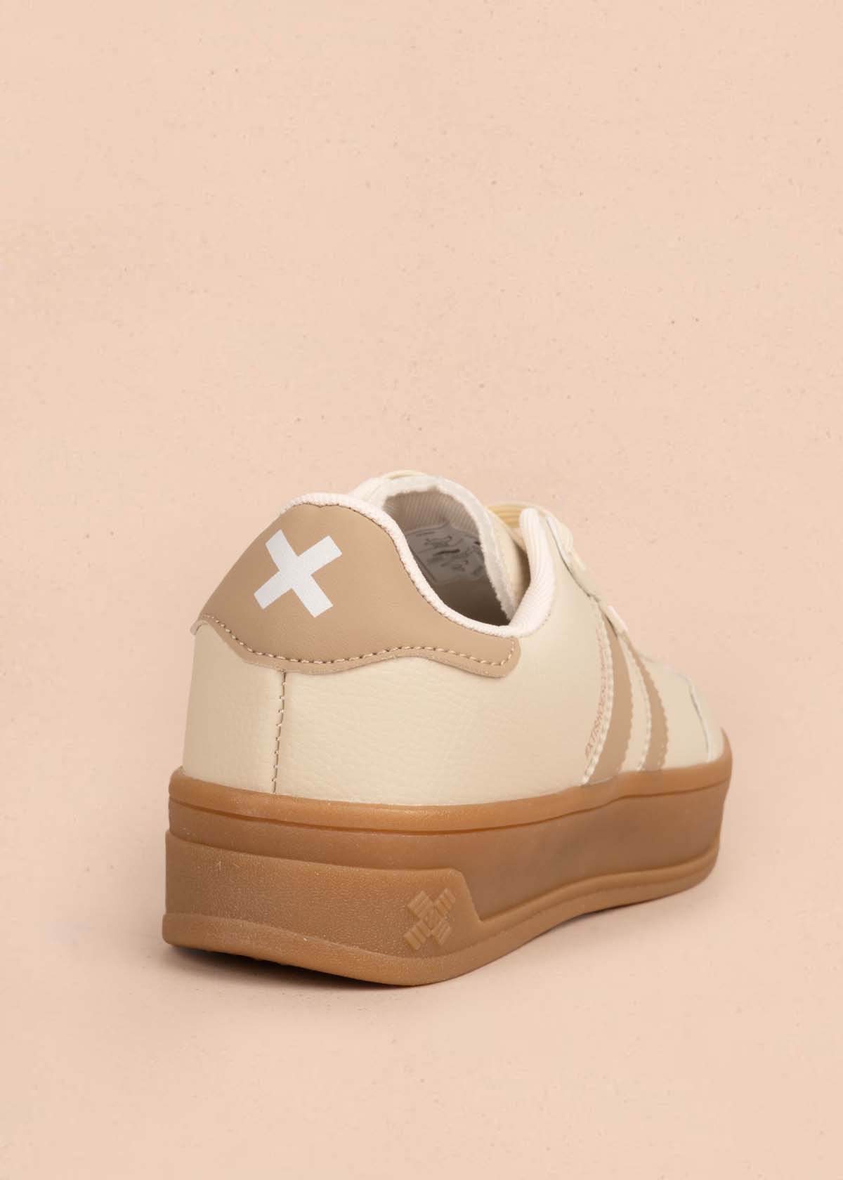 Tenis casuales color beige 105360