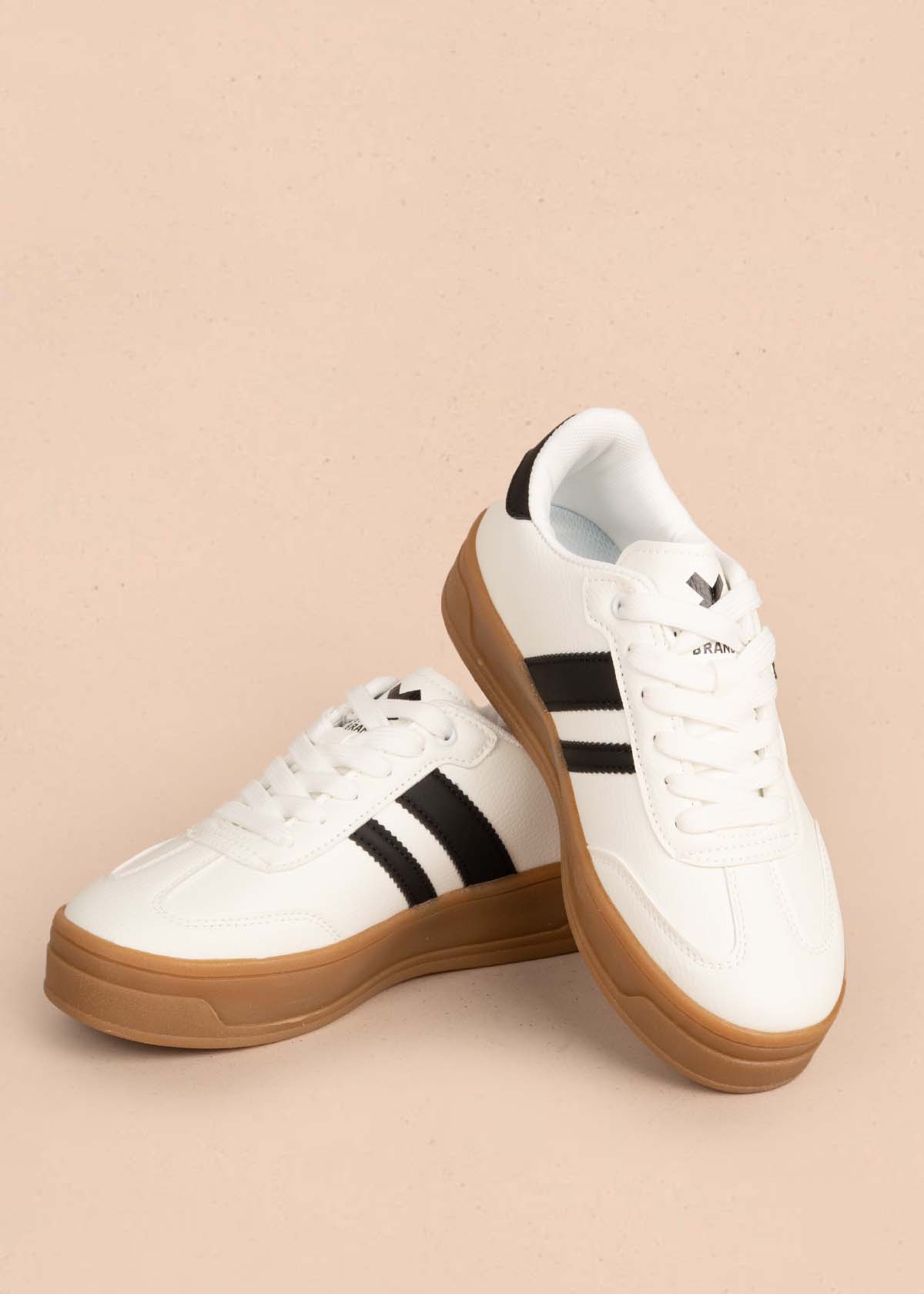 Tenis casuales color blanco 105360