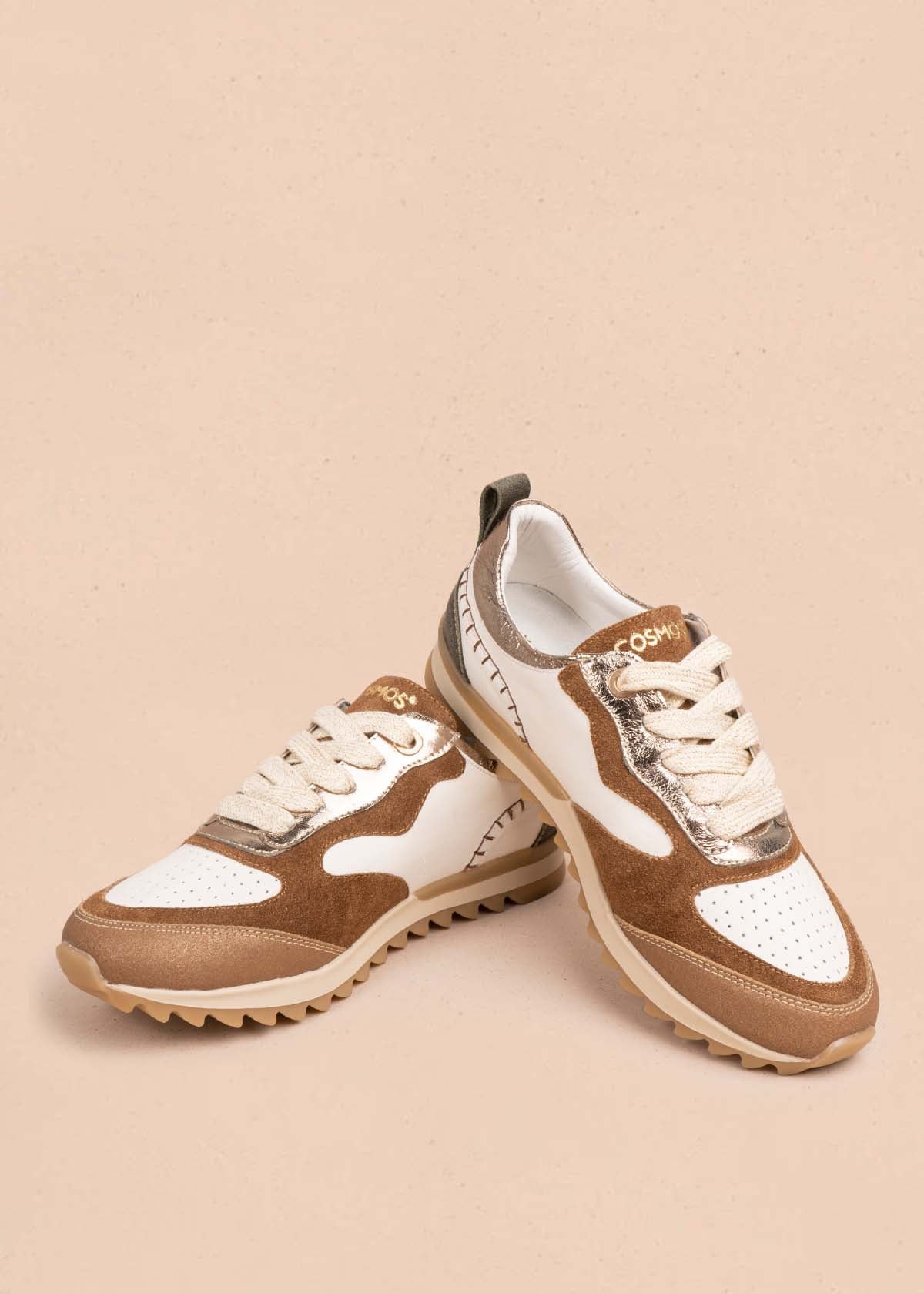 Tenis casuales en cuero color blanco con perforaciones 105477