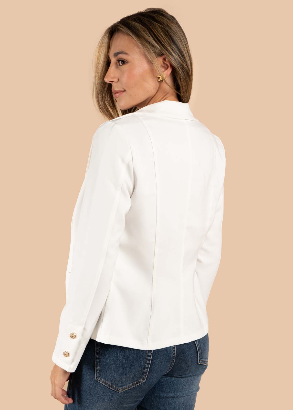 Blazer clásico color beige 105500