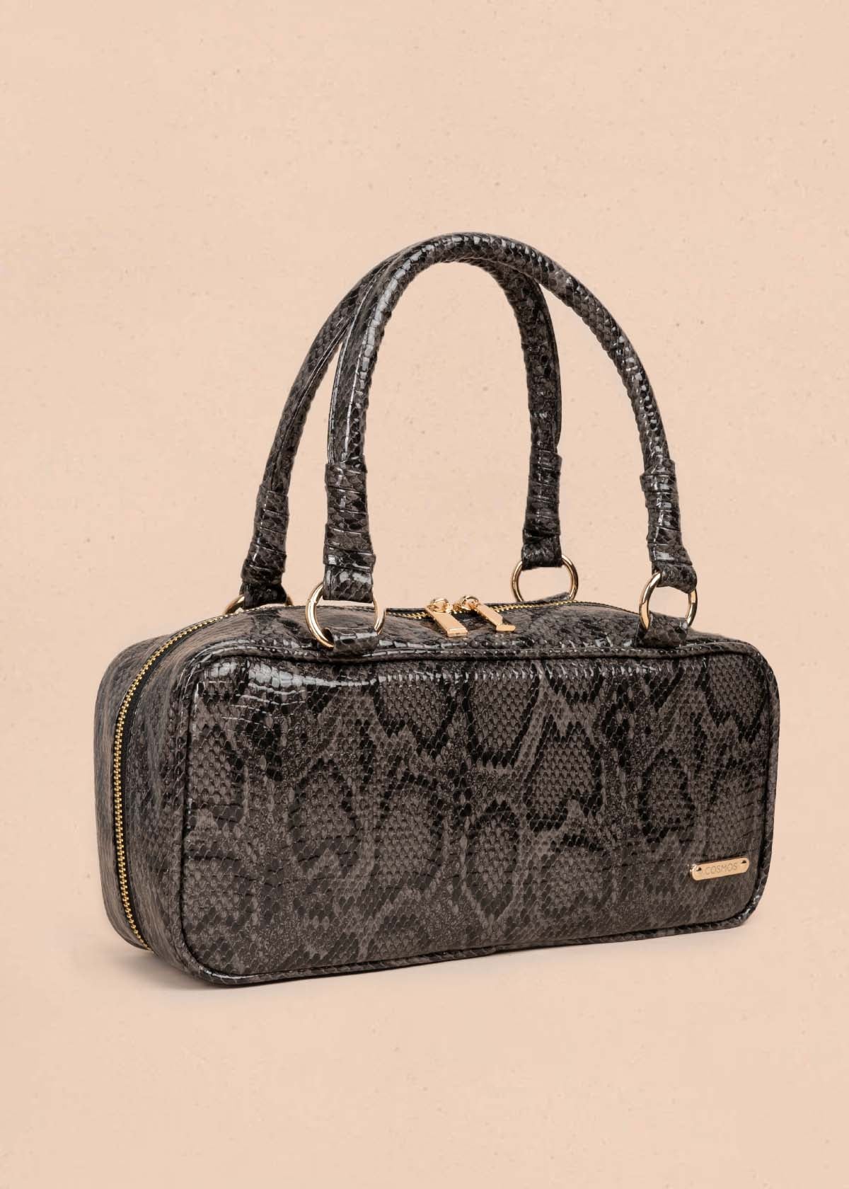Bolso tipo cartera color gris con estampado animal print 105564