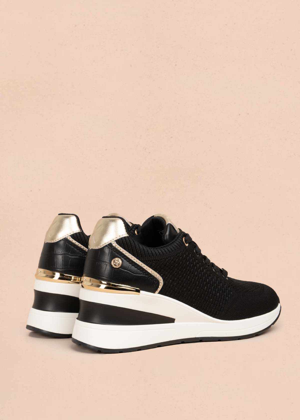 Tenis casuales color negro 105697