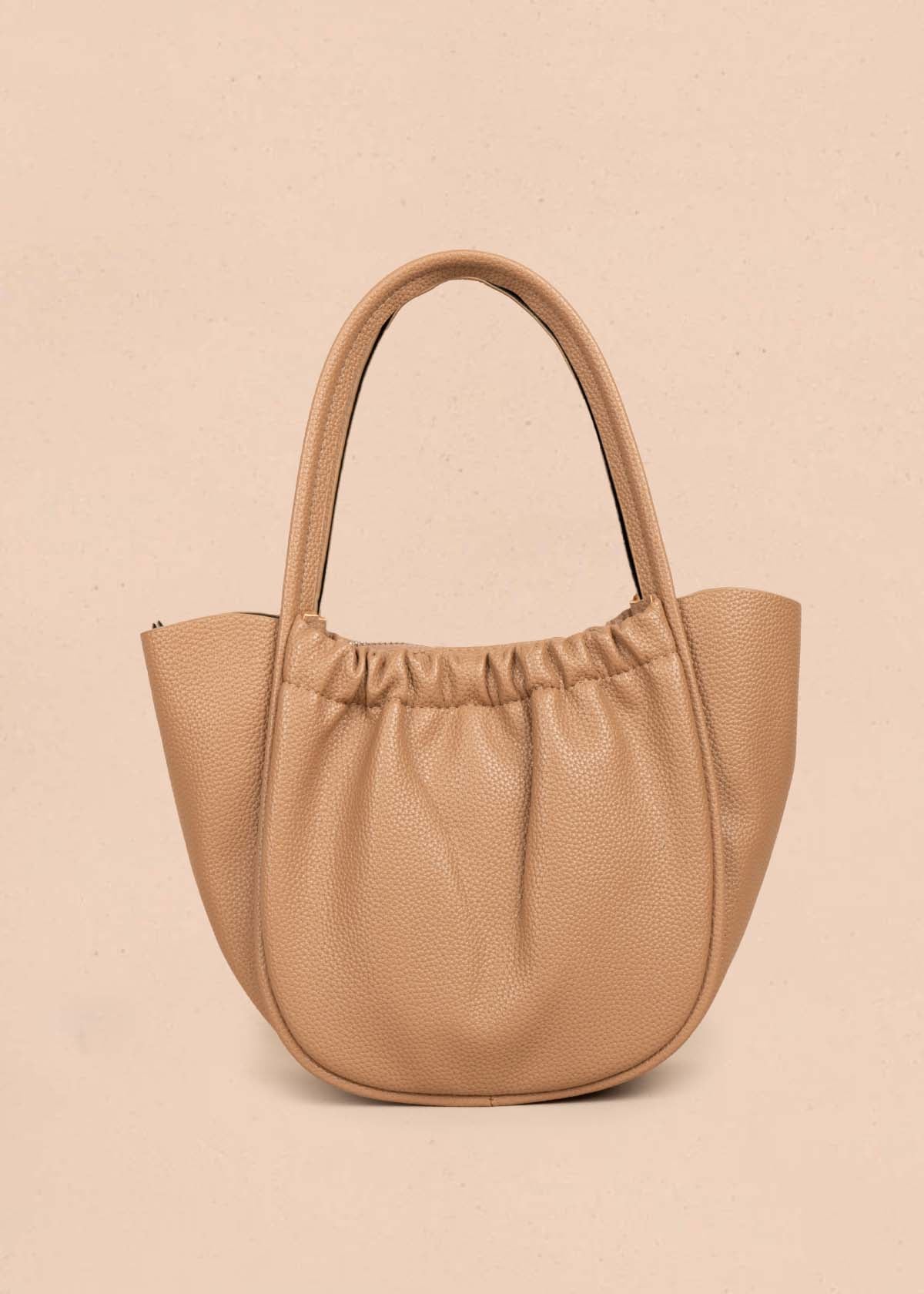 Bolso tipo cartera color caqui con resorte 105702