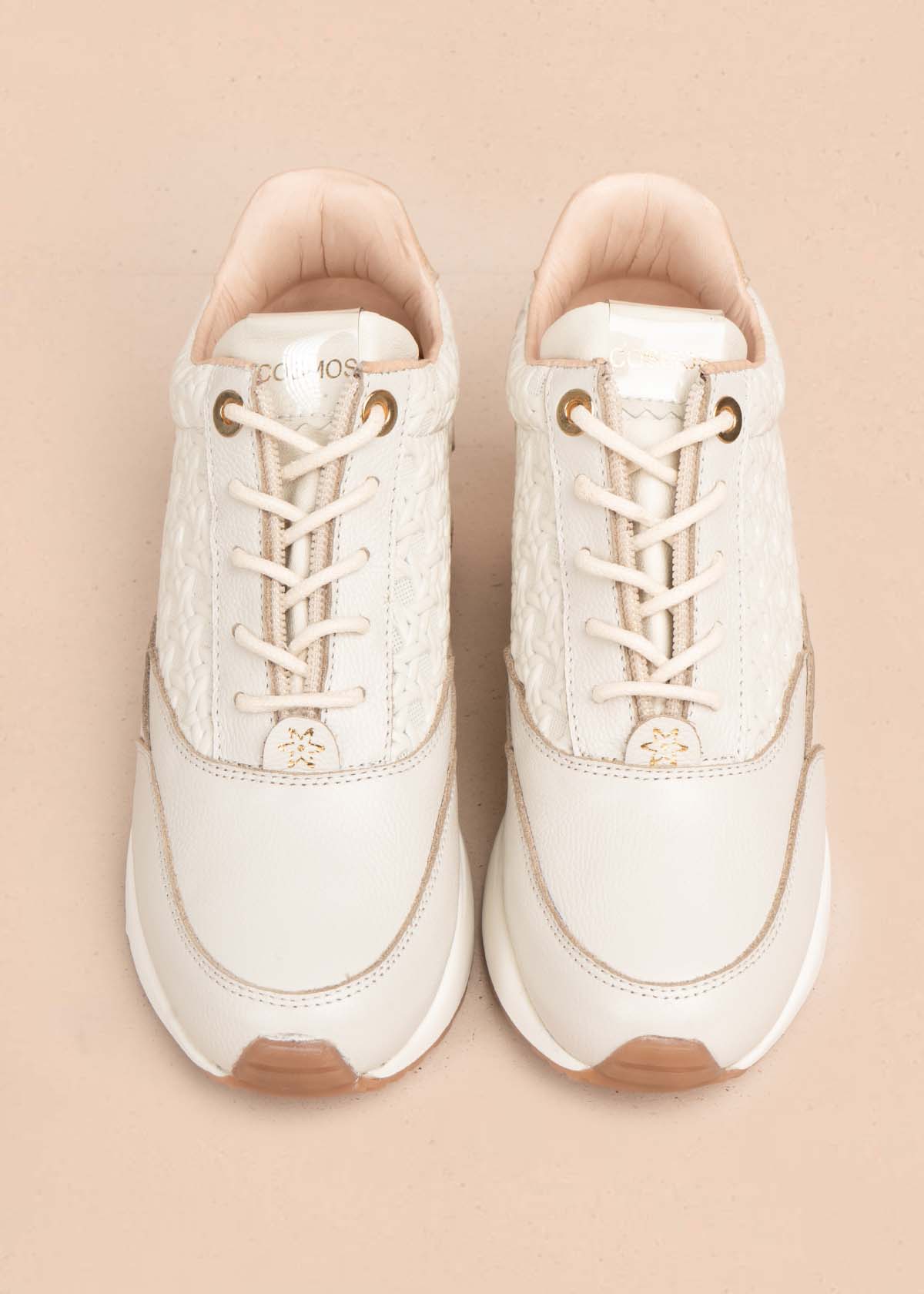 Tenis casuales en cuero color beige 105713