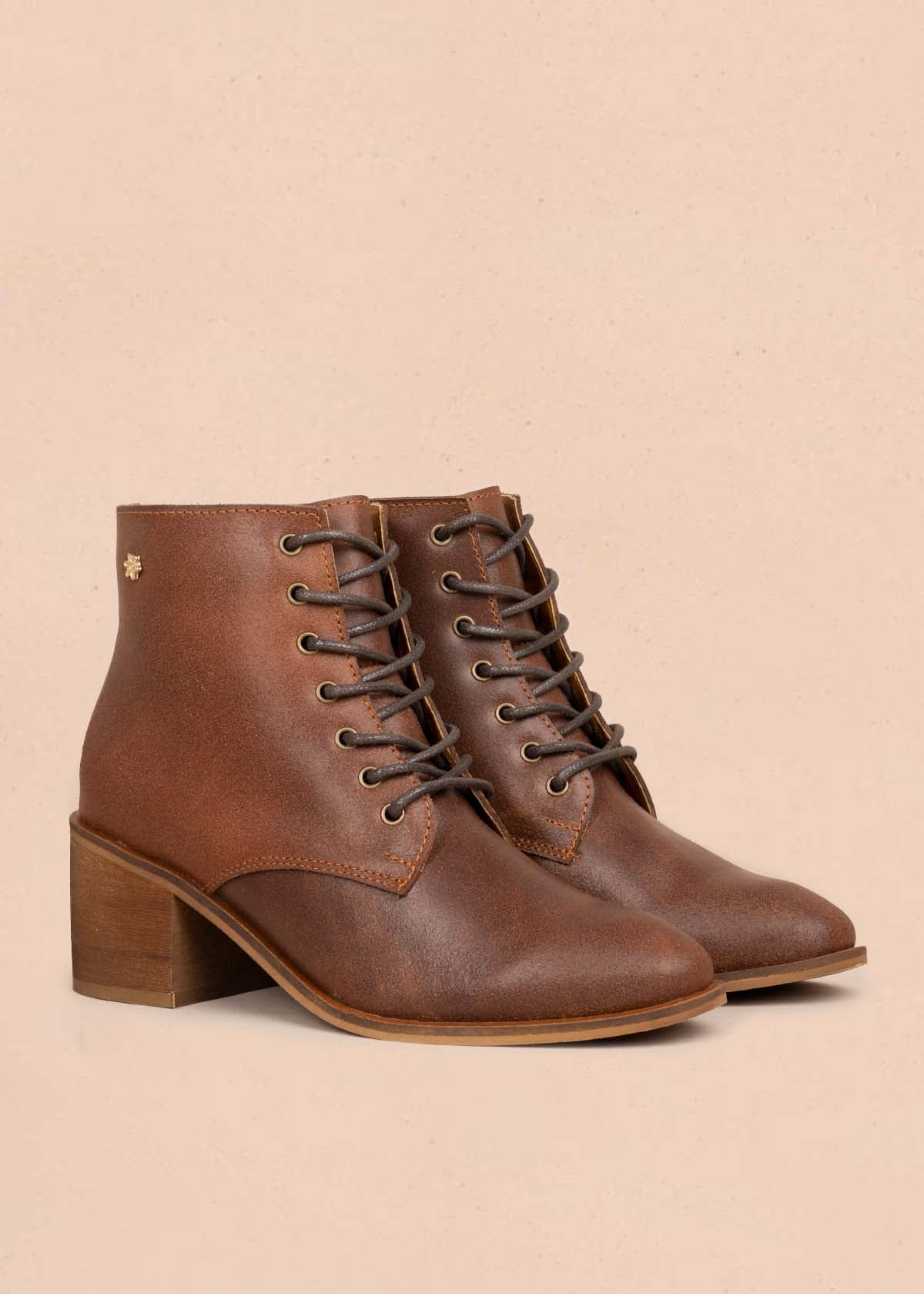 Botines en cuero color miel 105719
