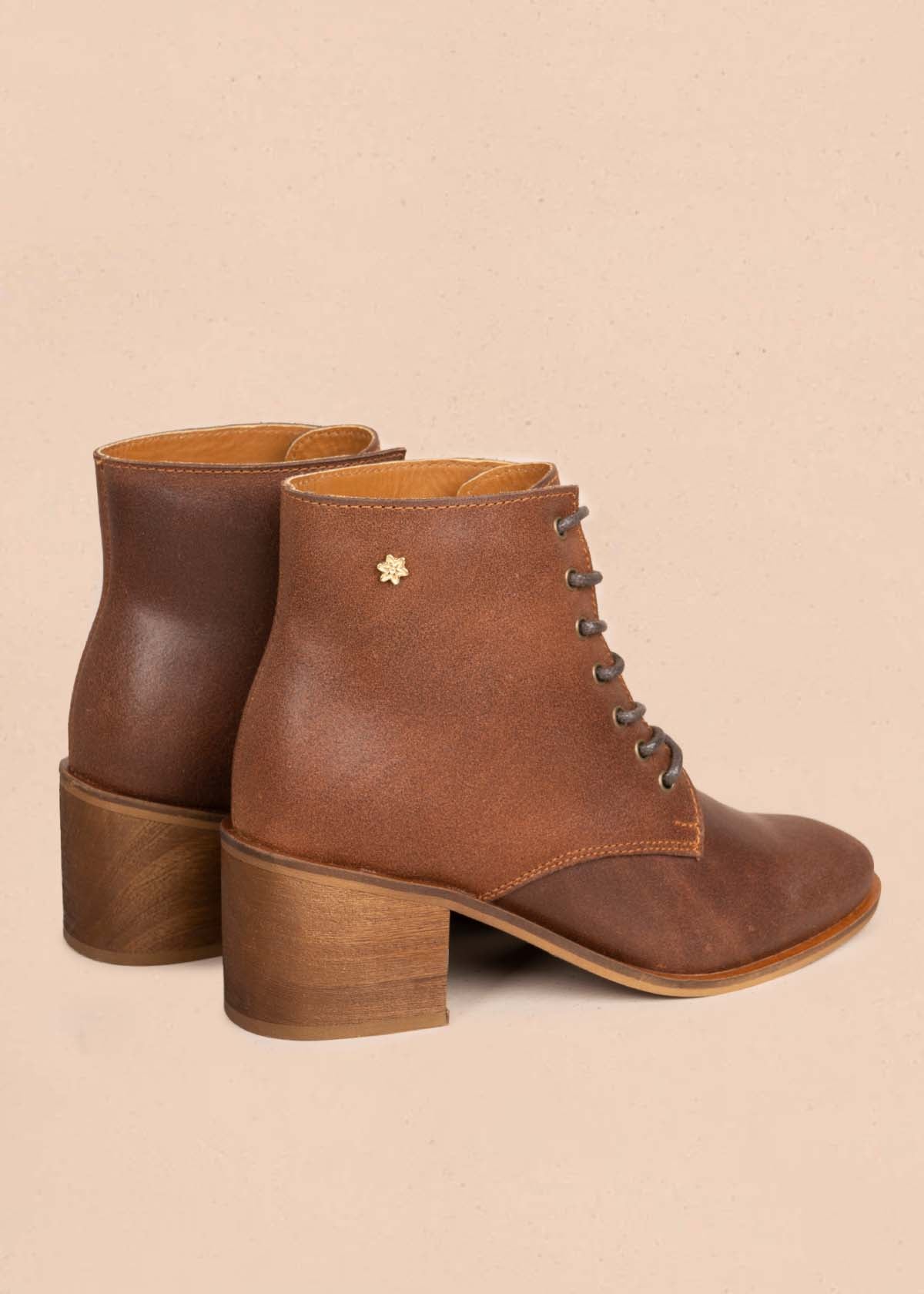Botines en cuero color miel 105719