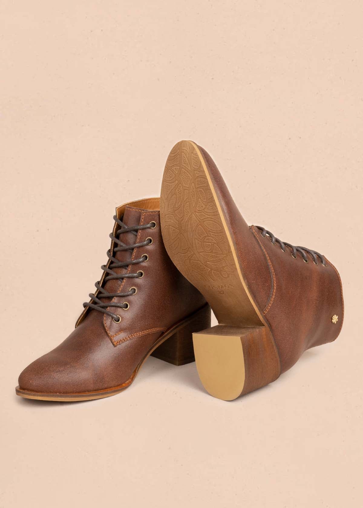 Botines en cuero color miel 105719
