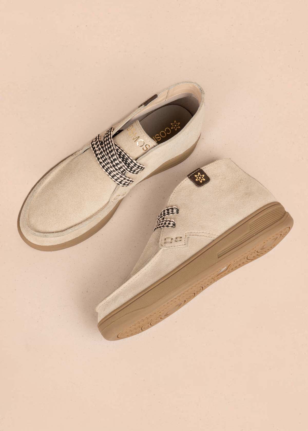 Botines en cuero color arena con cordones 105728