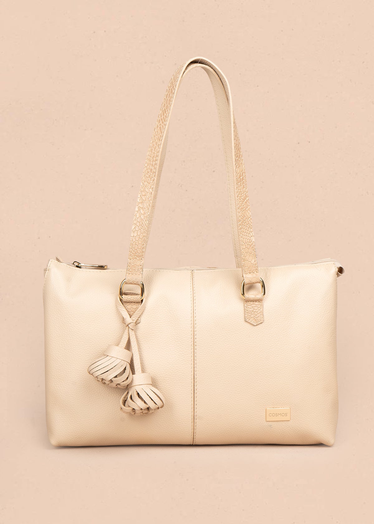Bolso tipo shopping en cuero color beige con asas textura croco 105785