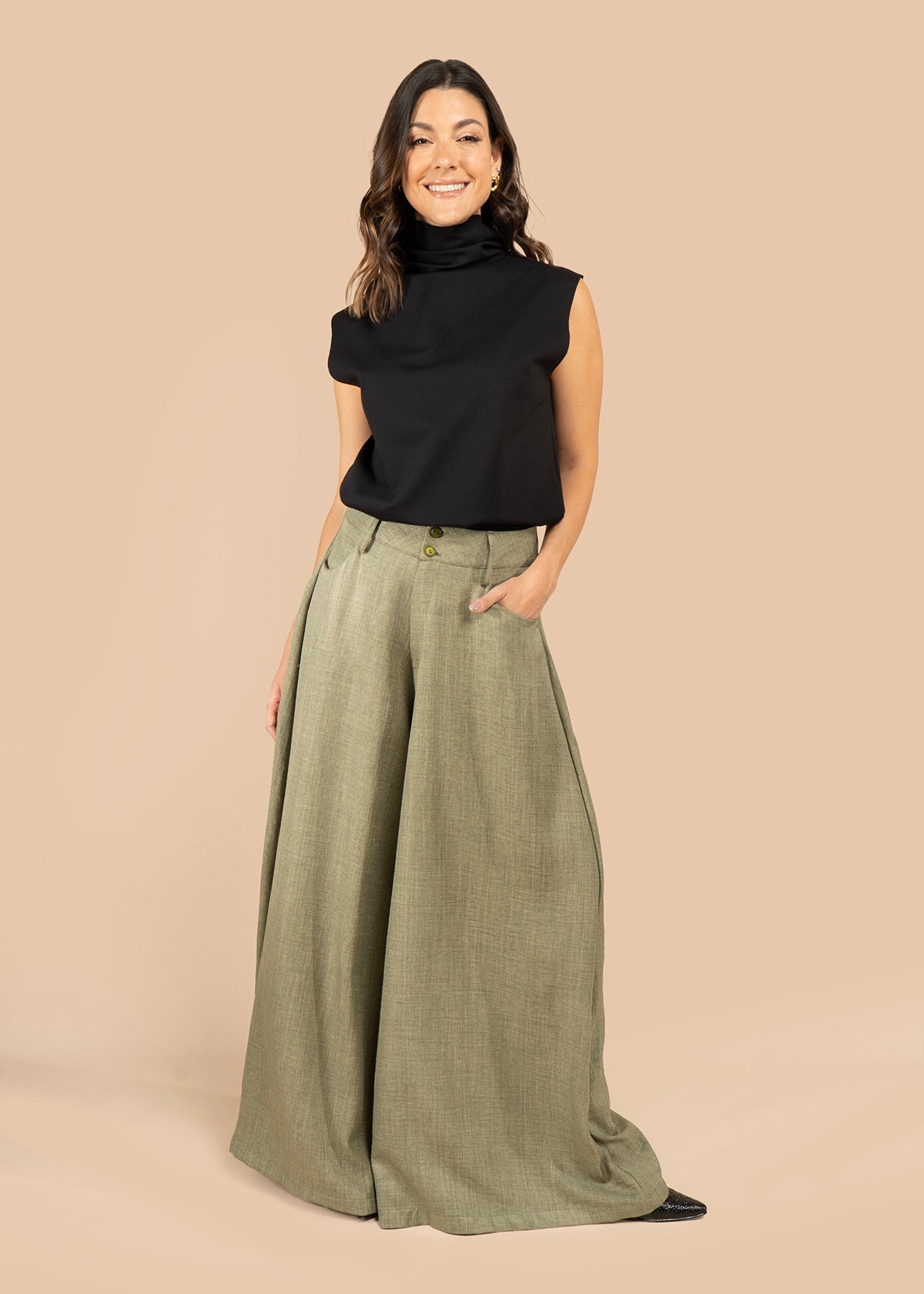 Pantalón color verde tipo palazzo 105797