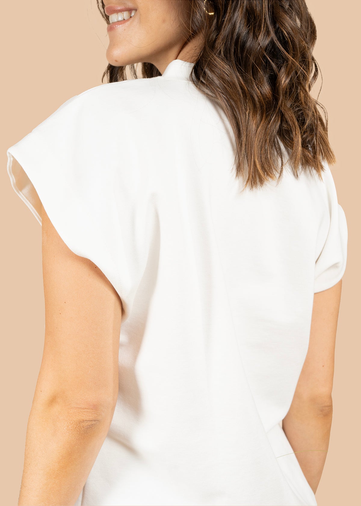 Camiseta color blanco fondo entero 105814