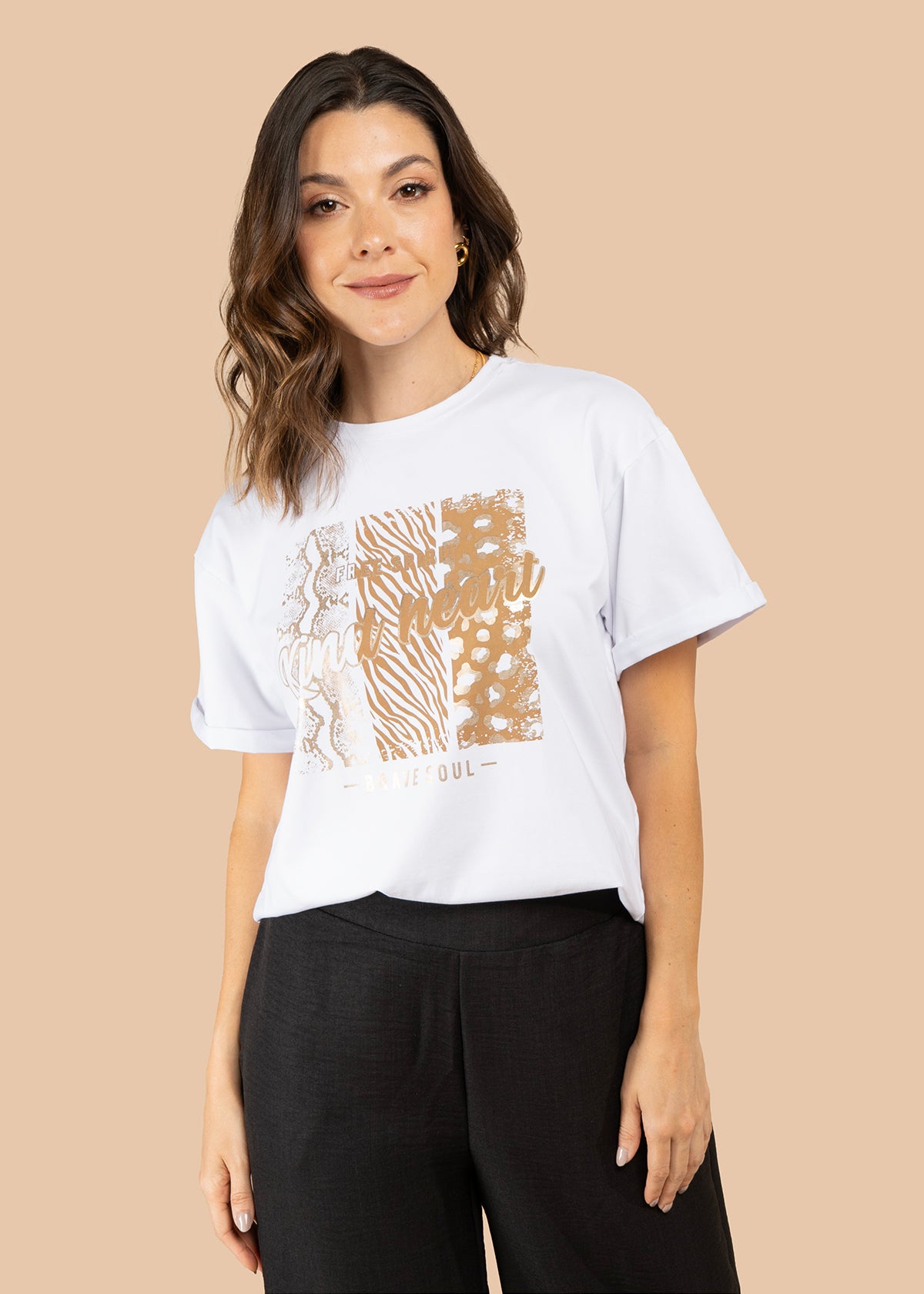 Camiseta color blanco con estampado de animal print 105882